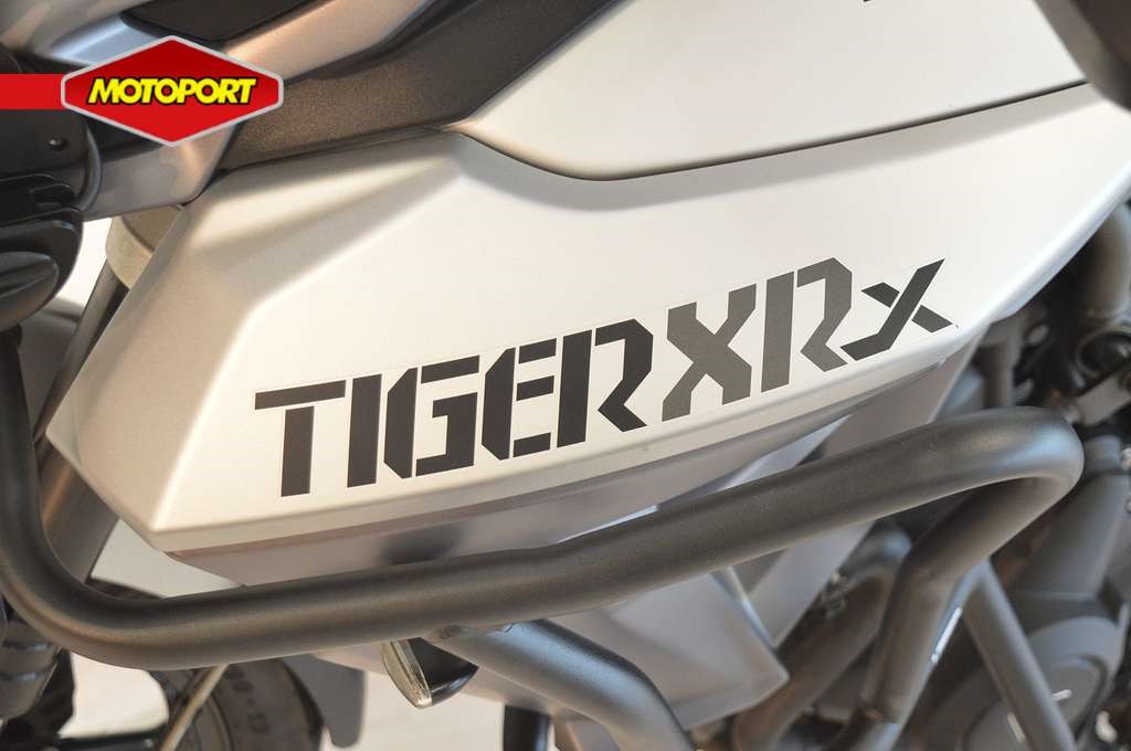 TRIUMPH - TIGER 800 XRX