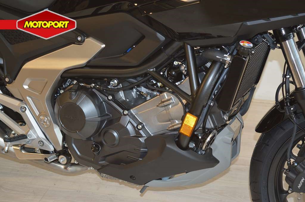 HONDA - NC 750 X ABS
