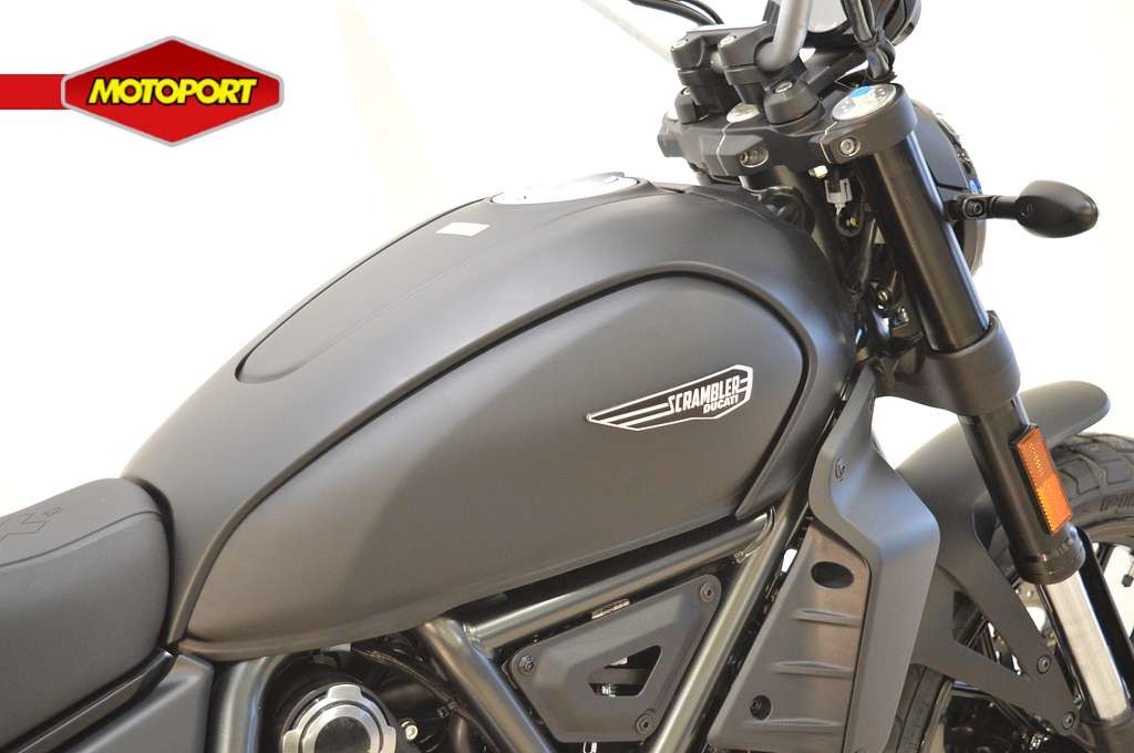 DUCATI - SCRAMBLER ICON DARK