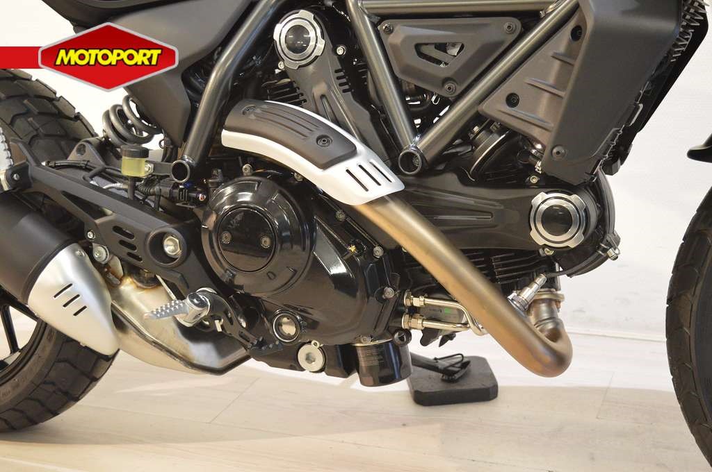 DUCATI - SCRAMBLER ICON DARK