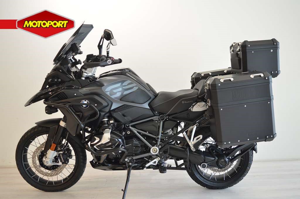 BMW - R 1250 GS TRIPLE BLACK