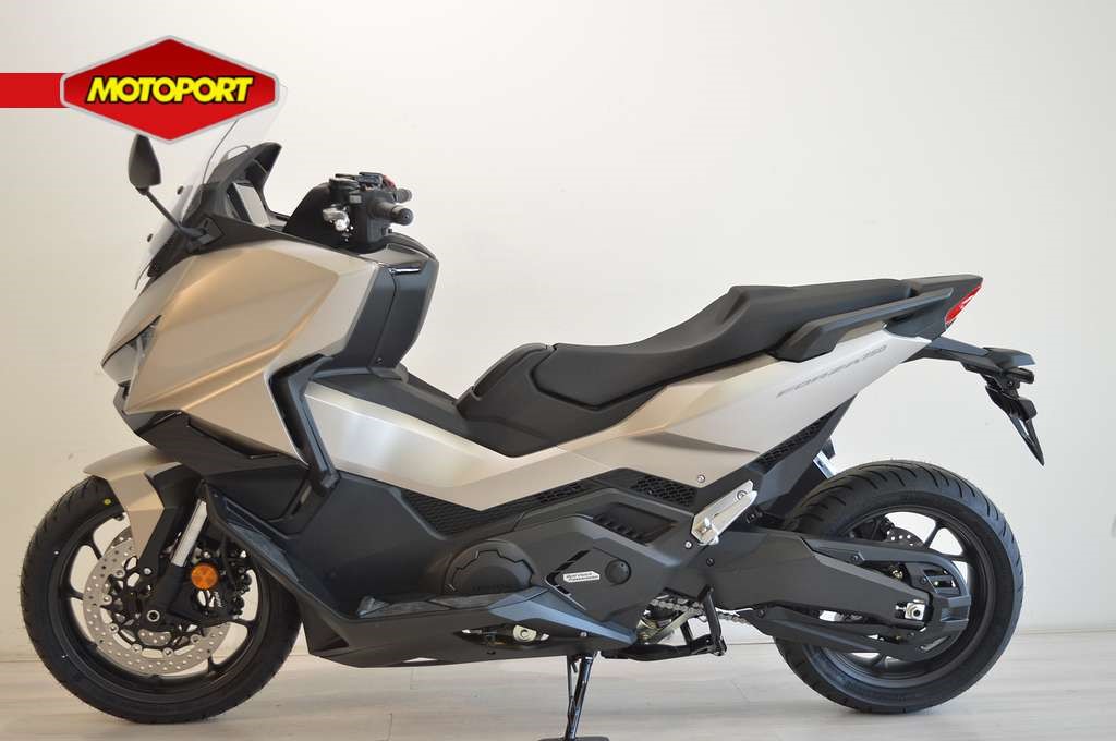 HONDA - NSS 750 FORZA