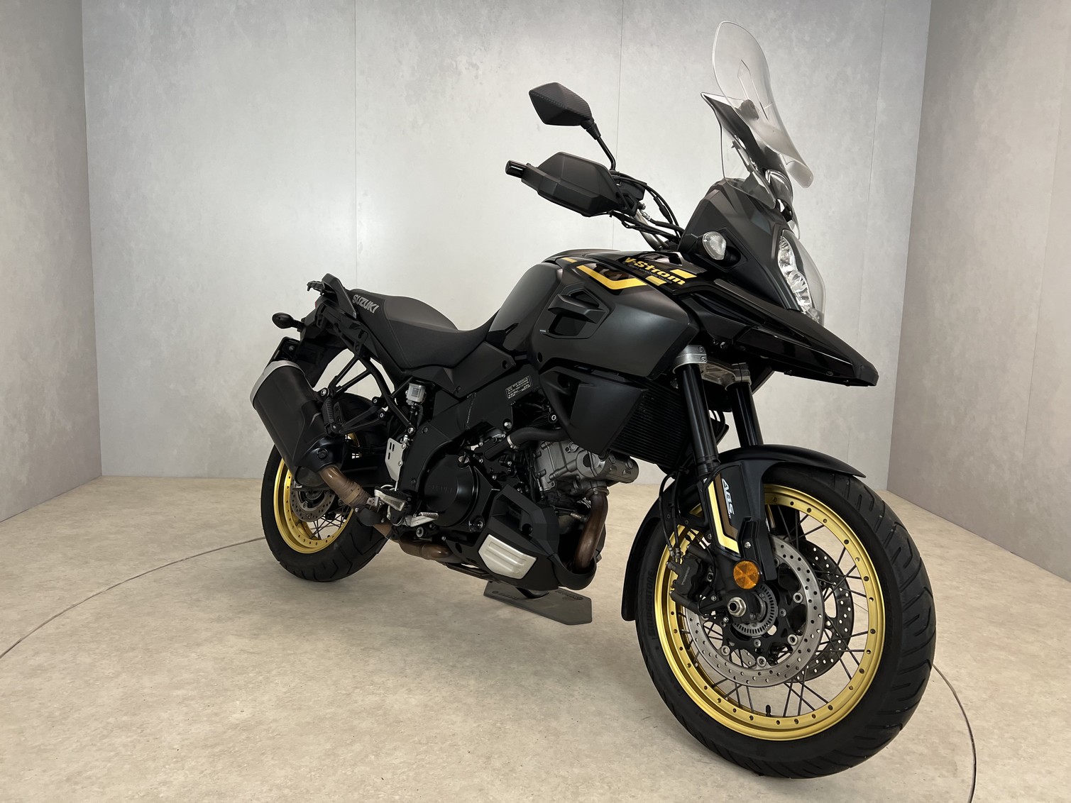 SUZUKI - DL 1000 XT V-STROM ABS