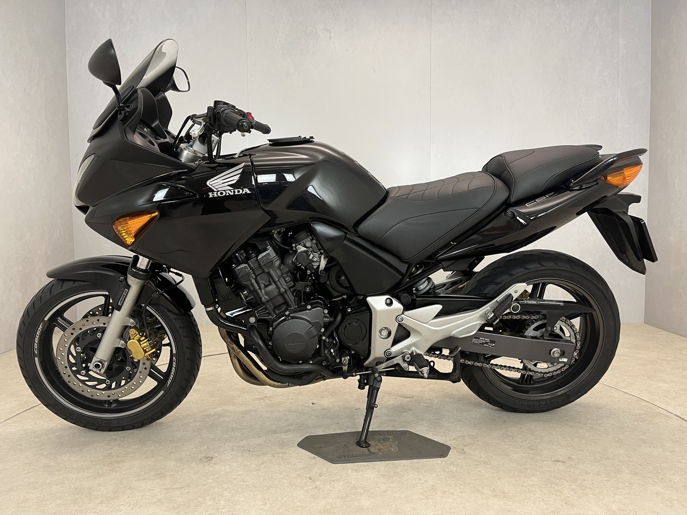 HONDA - CBF 600 S ABS
