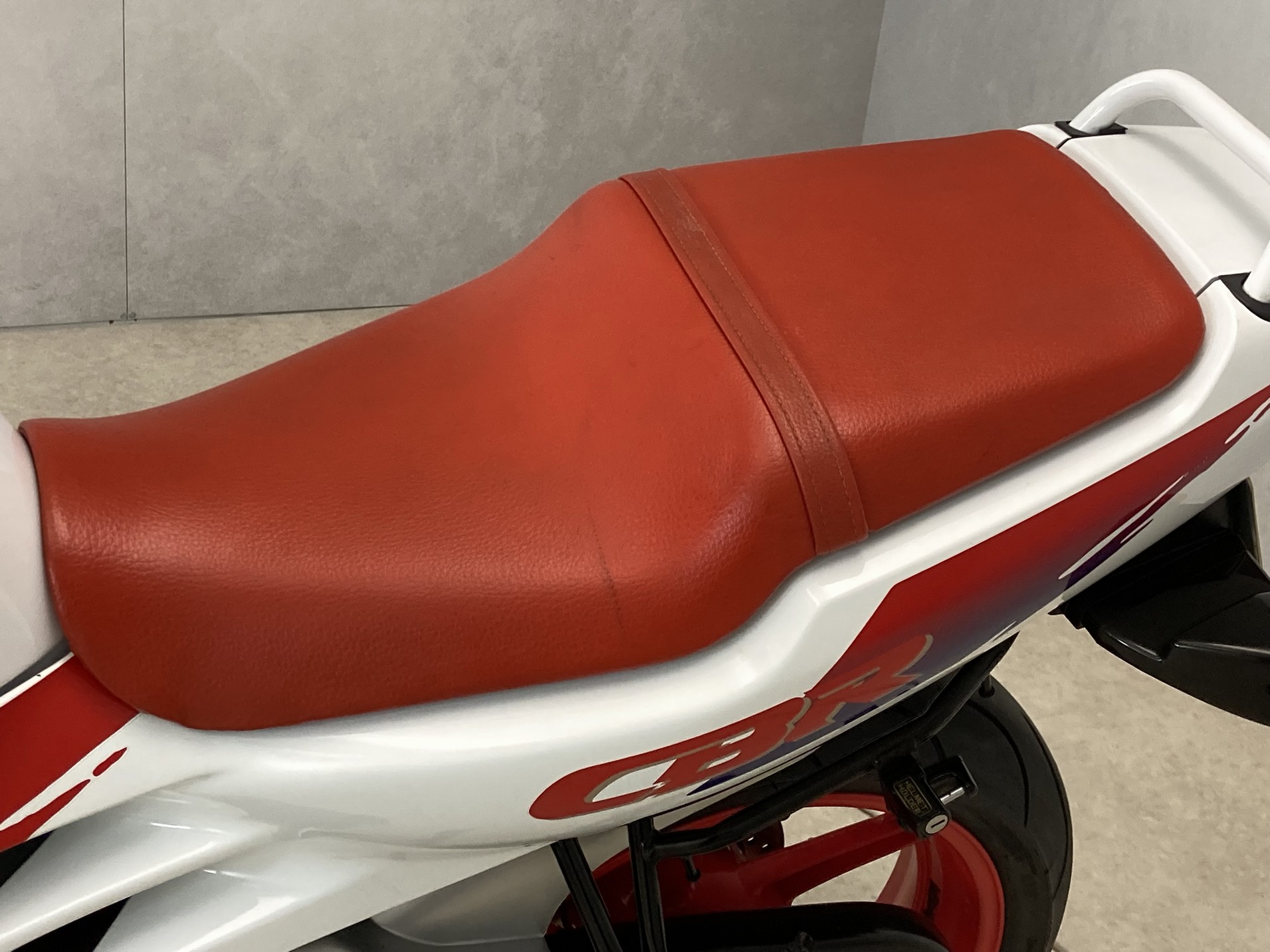 HONDA - CBR 600 F