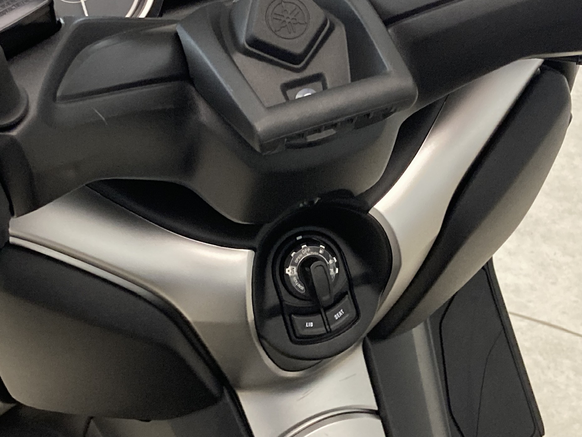 YAMAHA - X MAX 300 ABS