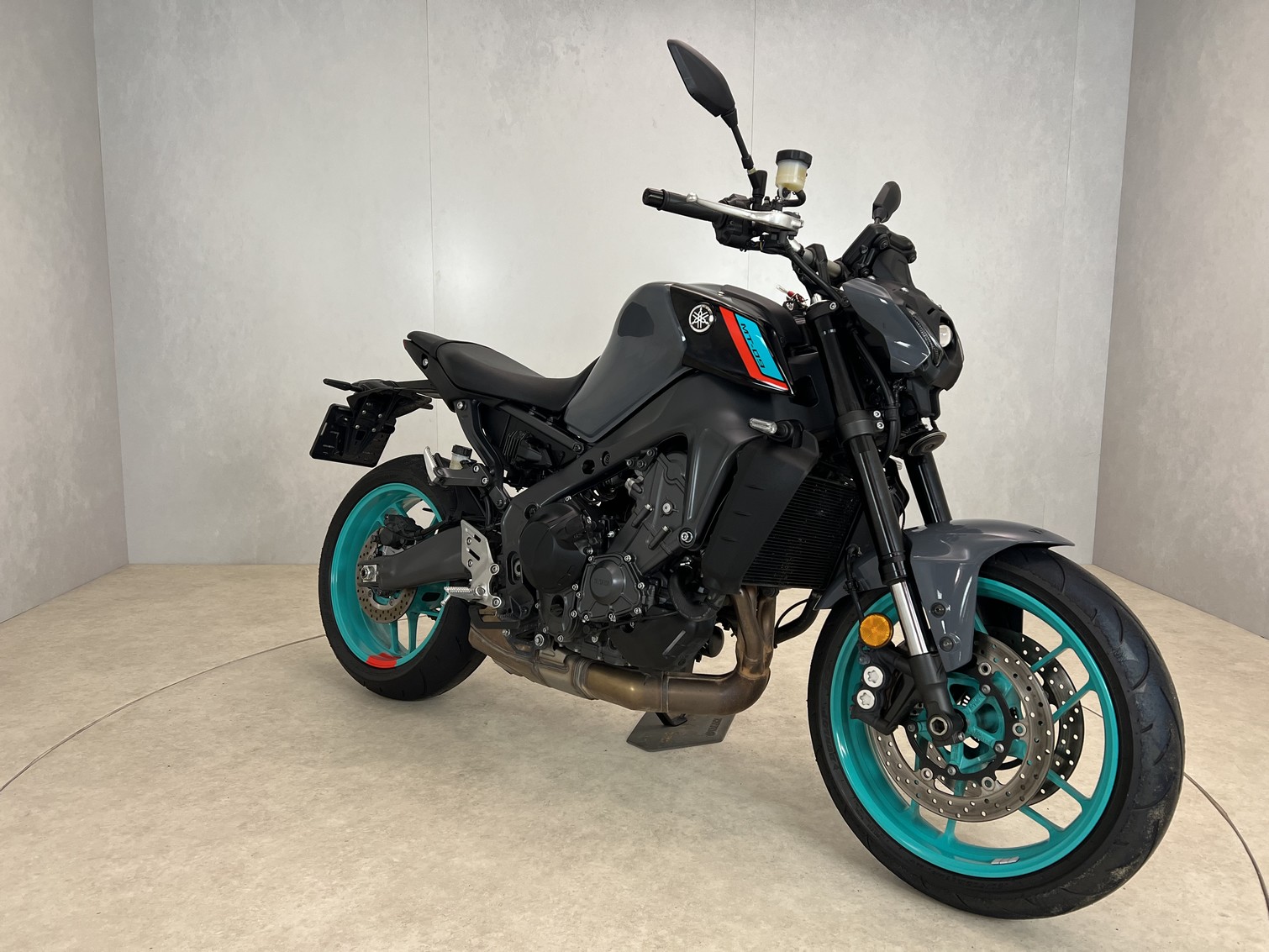 YAMAHA - MT 09 ABS