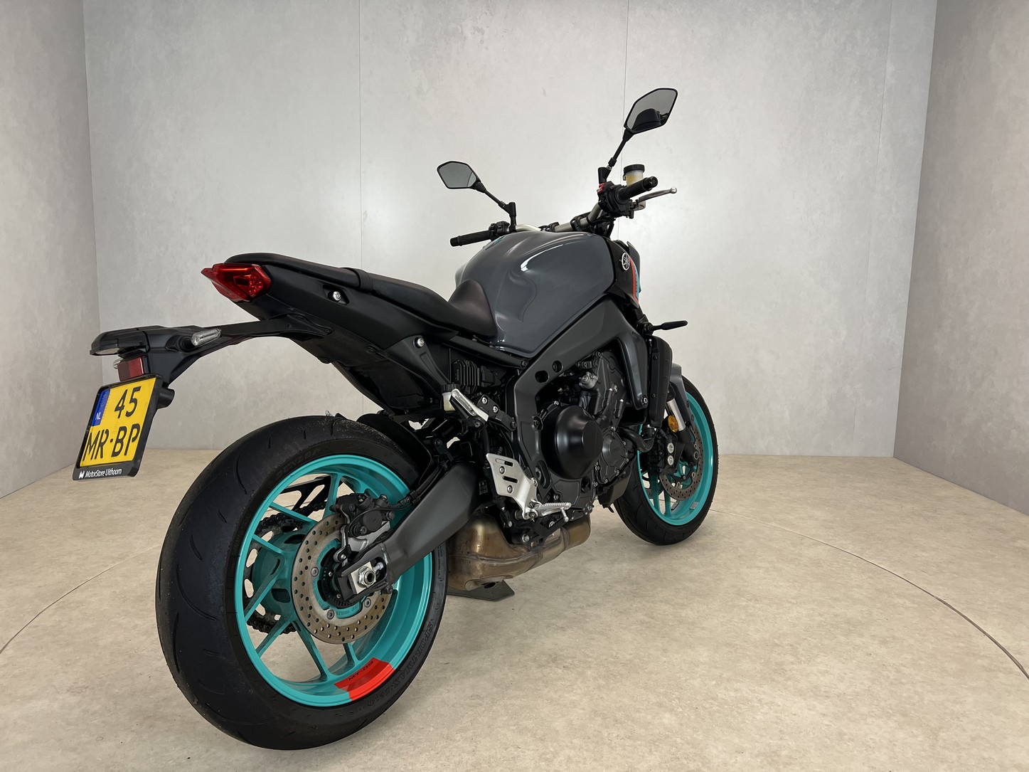 YAMAHA - MT 09 ABS