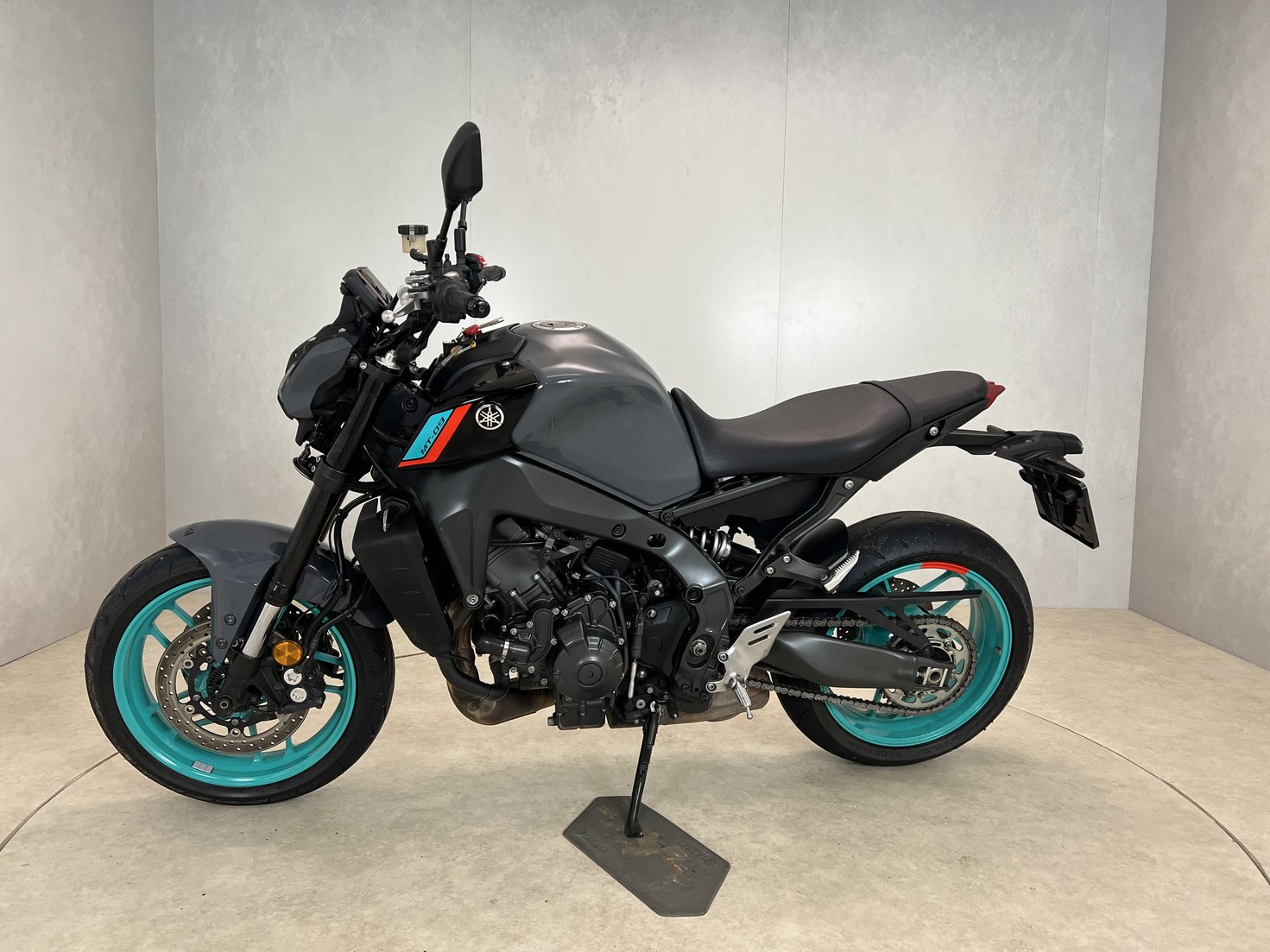 YAMAHA - MT 09 ABS