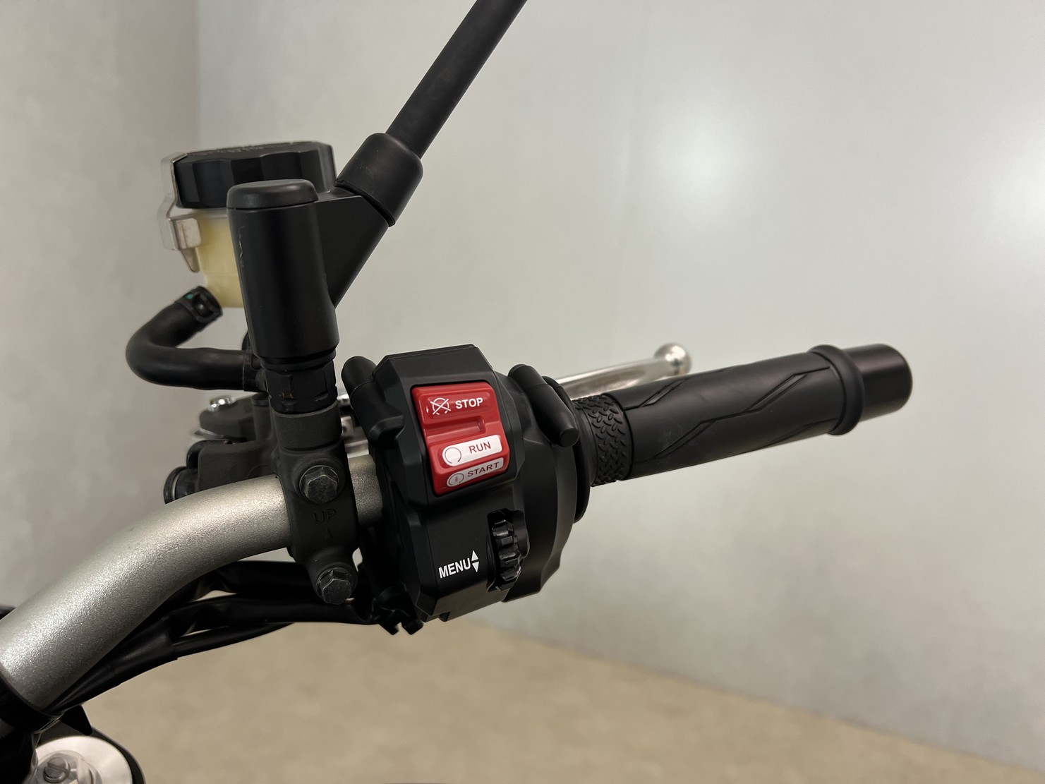 YAMAHA - MT 09 ABS