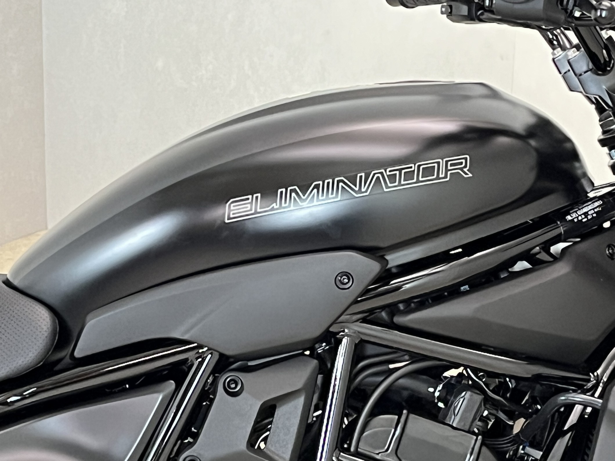 KAWASAKI - ELIMINATOR 500 SE