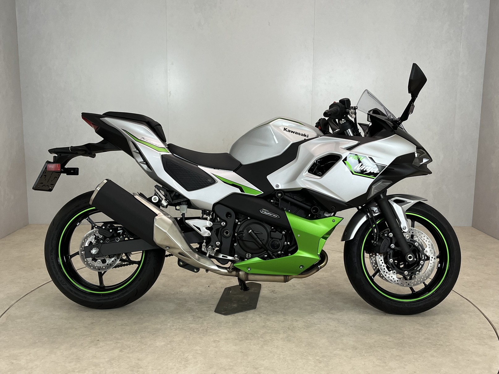KAWASAKI - NINJA 7 HYBRID