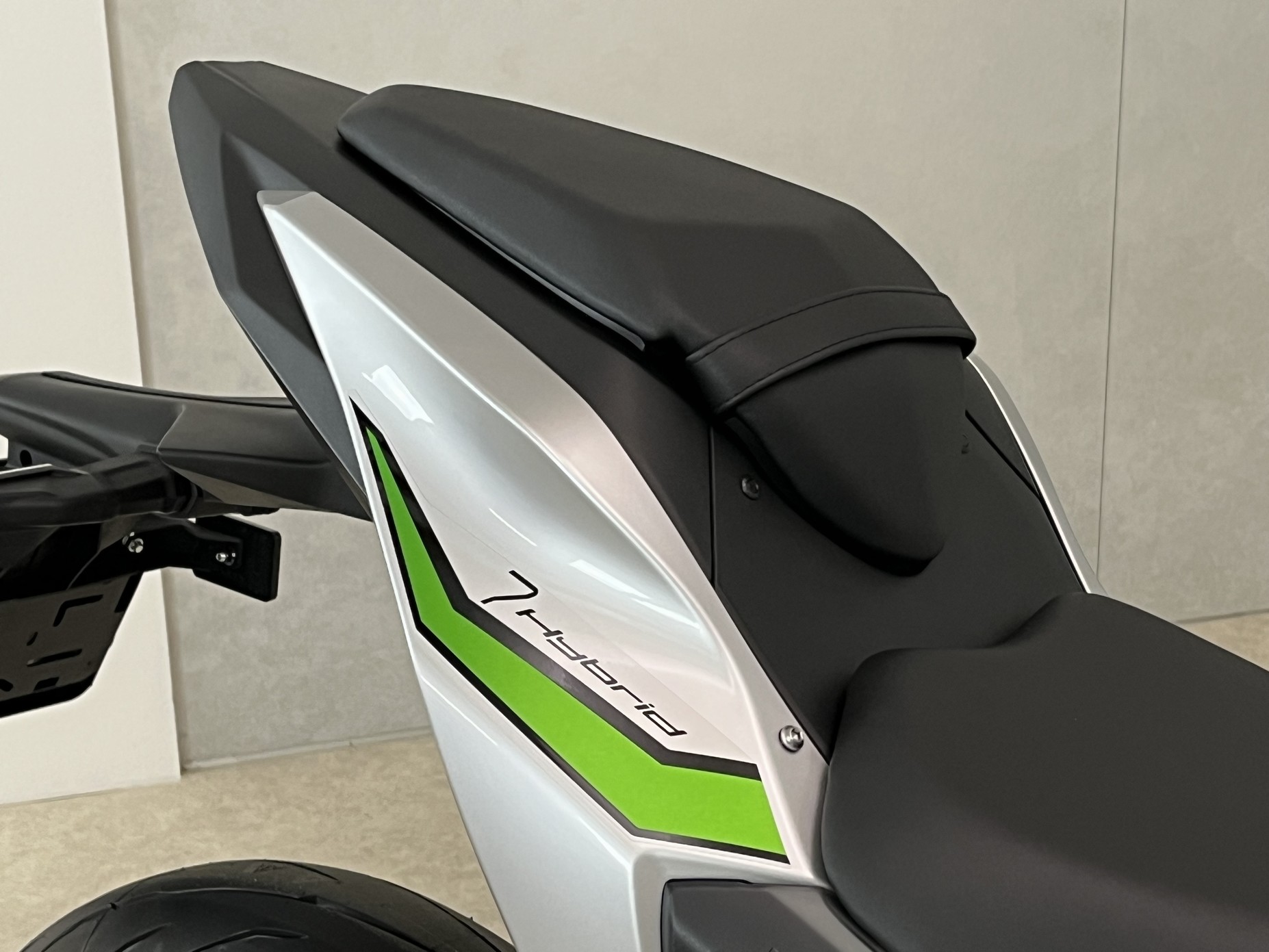 KAWASAKI - NINJA 7 HYBRID