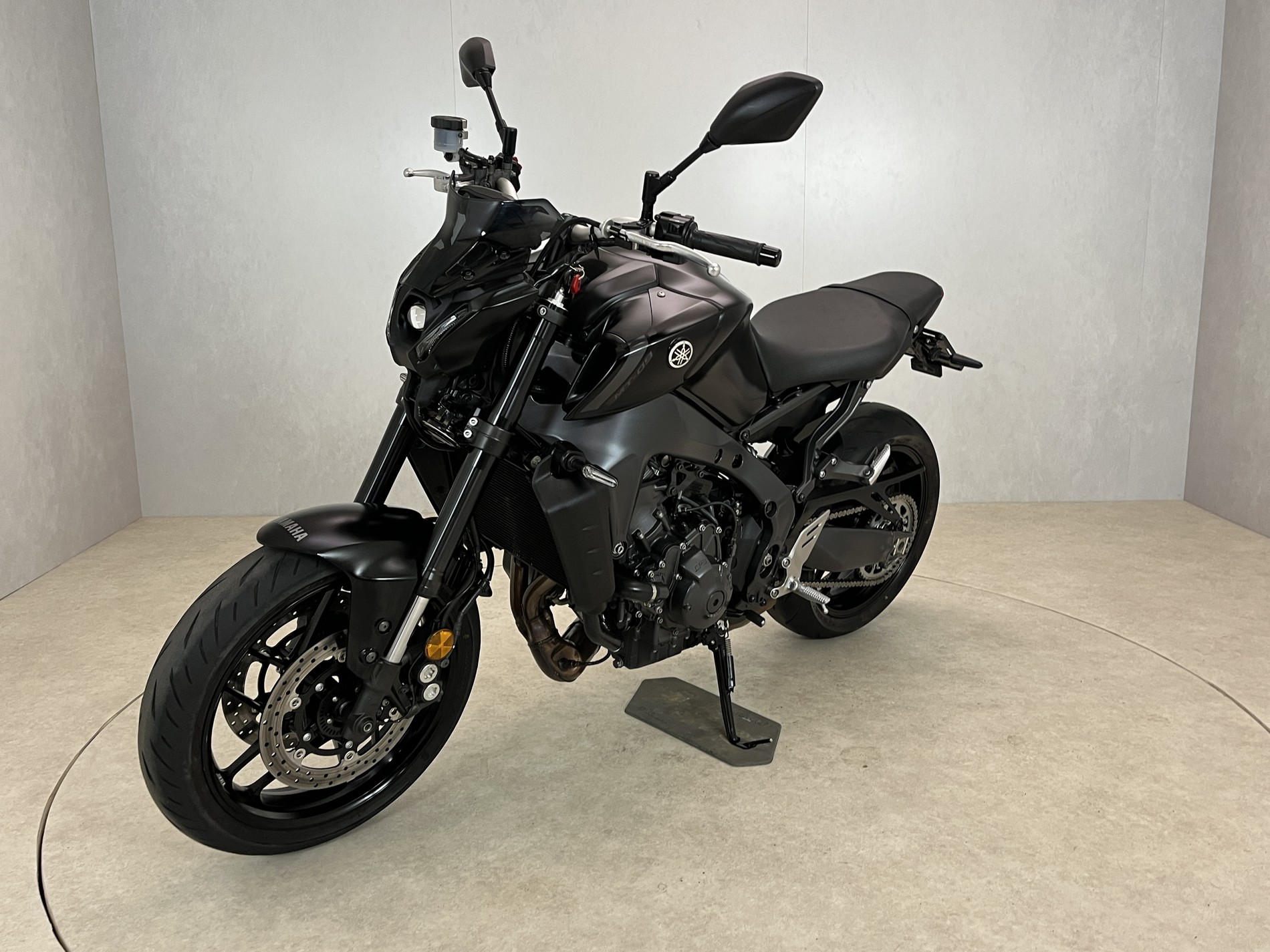 YAMAHA - MT 09 ABS