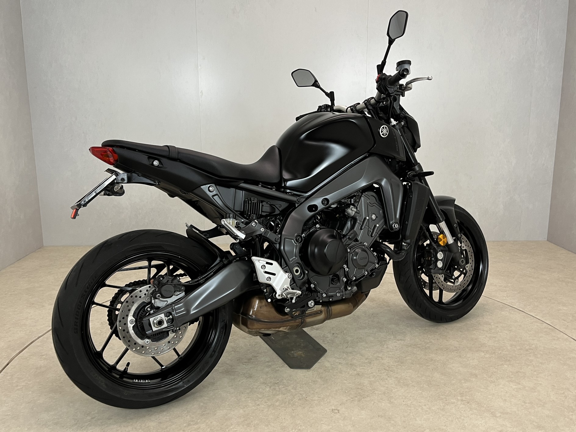 YAMAHA - MT 09 ABS