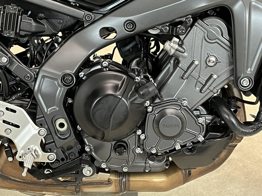 YAMAHA - MT 09 ABS