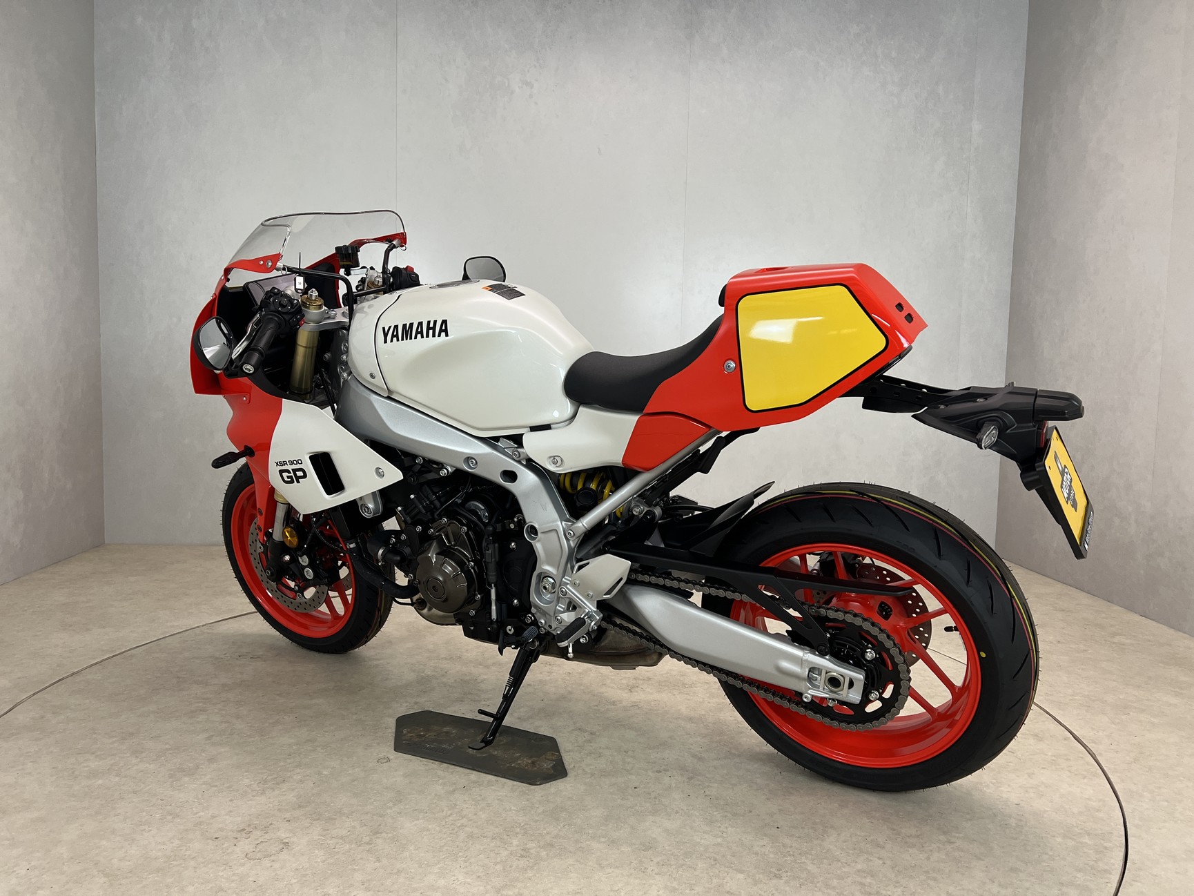 YAMAHA - XSR 900 GP