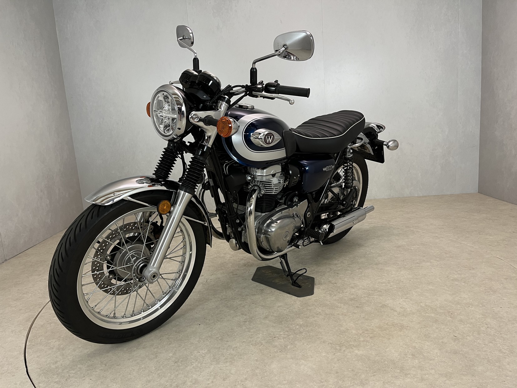 KAWASAKI - W 800