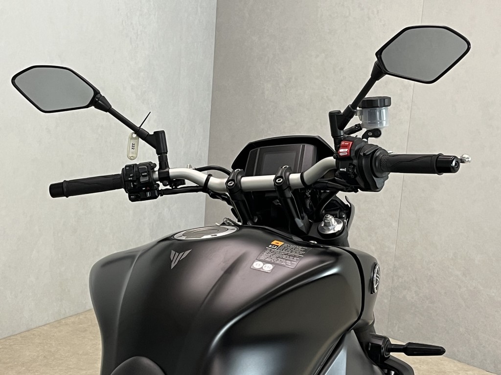 YAMAHA - MT 09 ABS