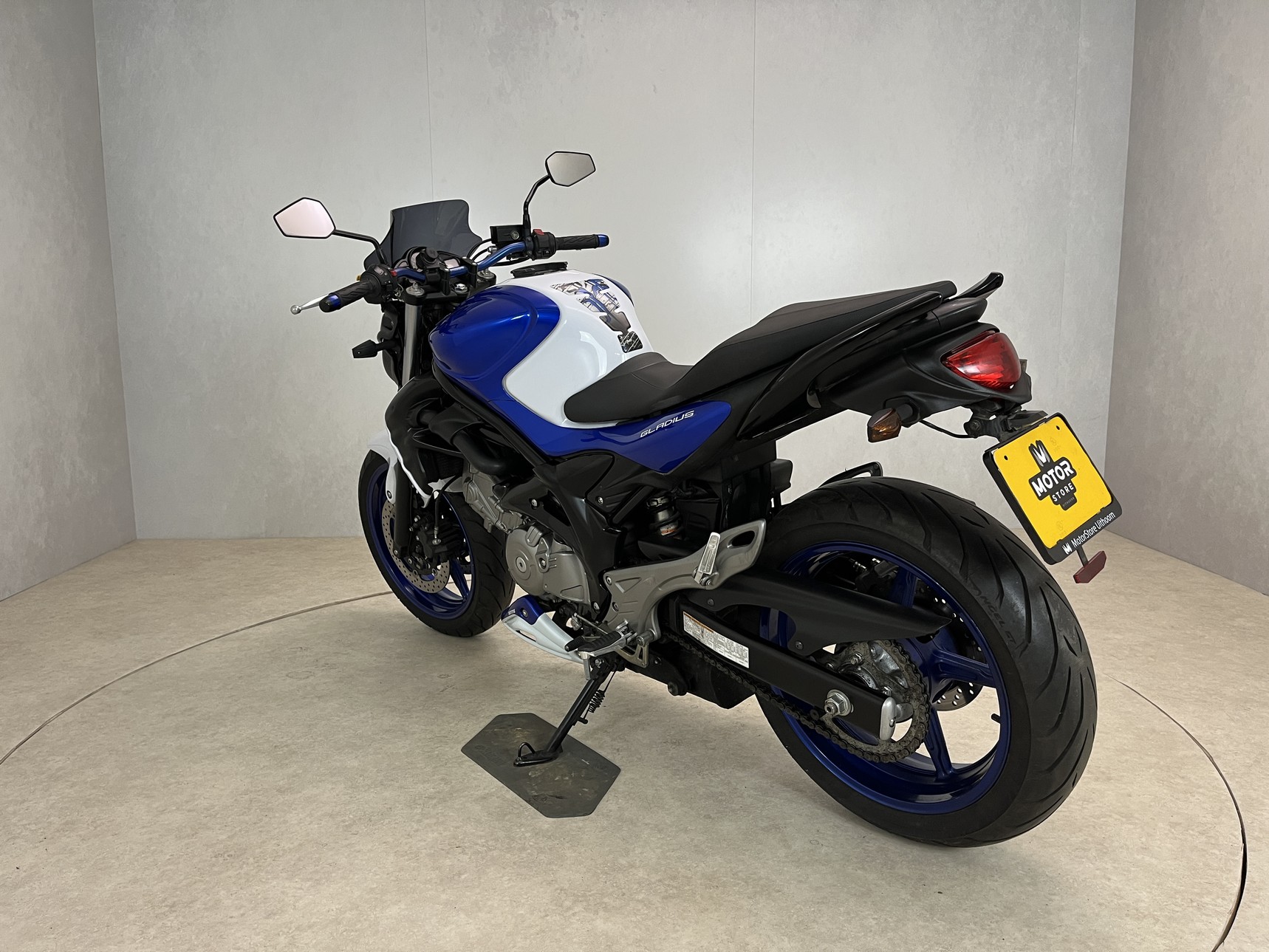 SUZUKI - SFV 650 ABS GLADIUS