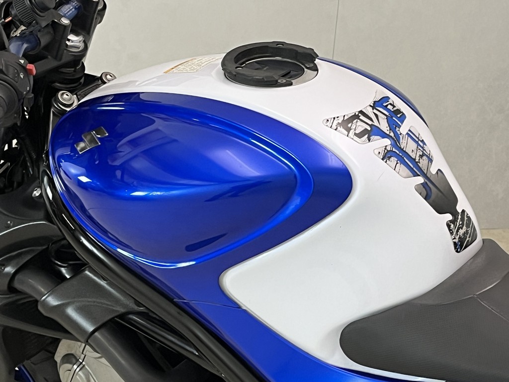 SUZUKI - SFV 650 ABS GLADIUS