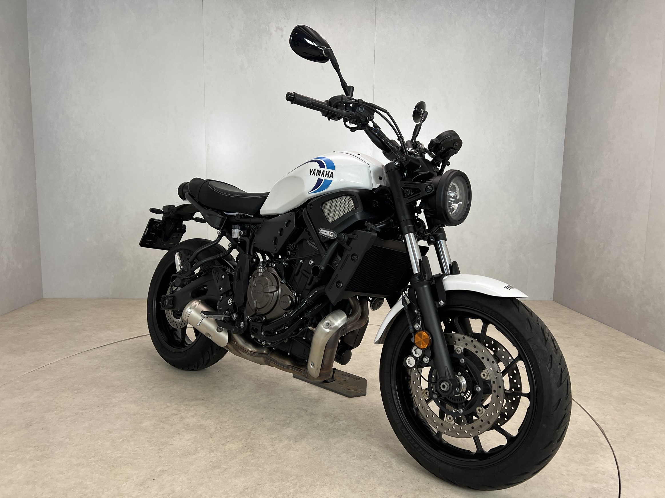 YAMAHA - XSR 700 ABS