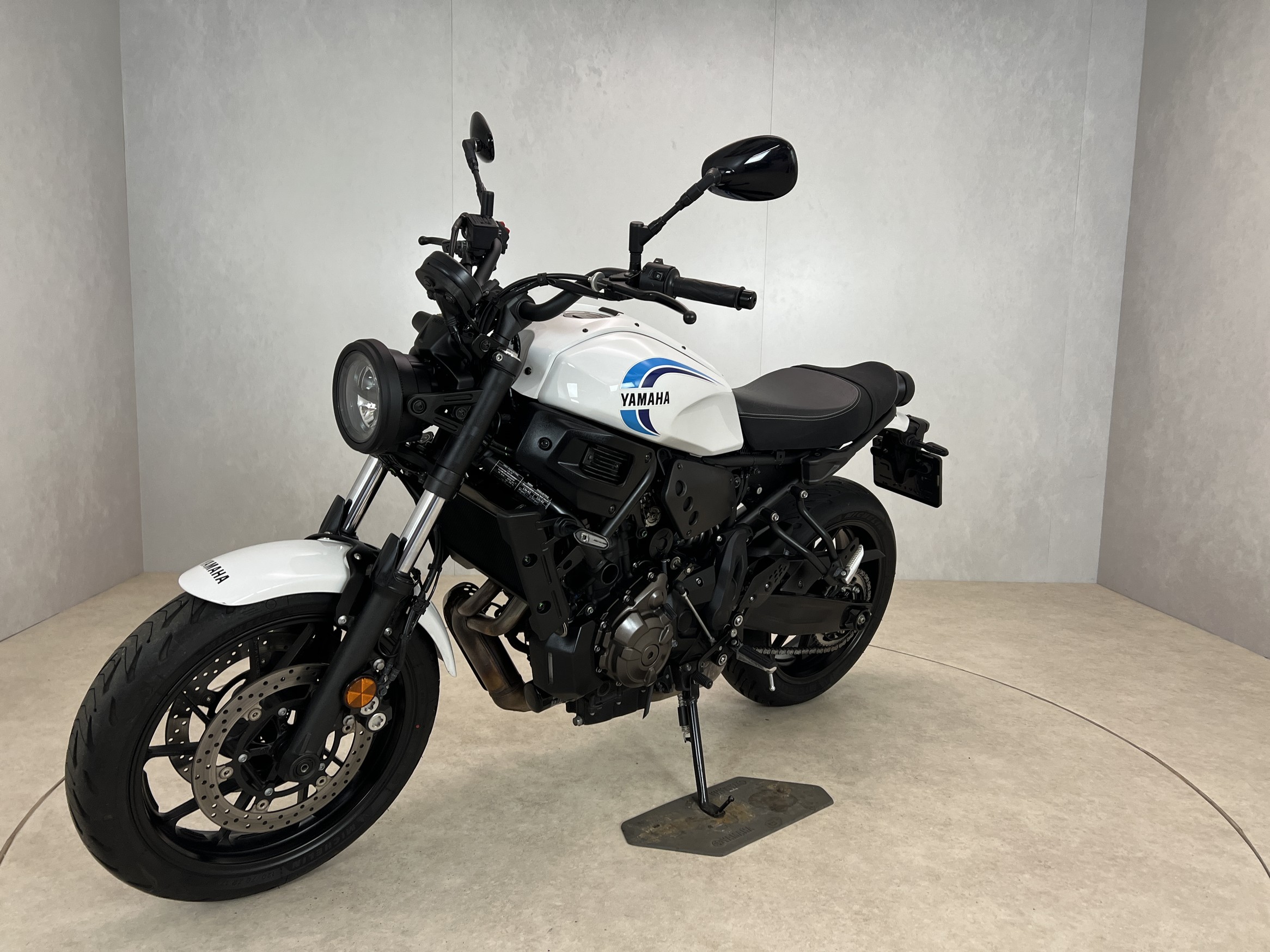 YAMAHA - XSR 700 ABS