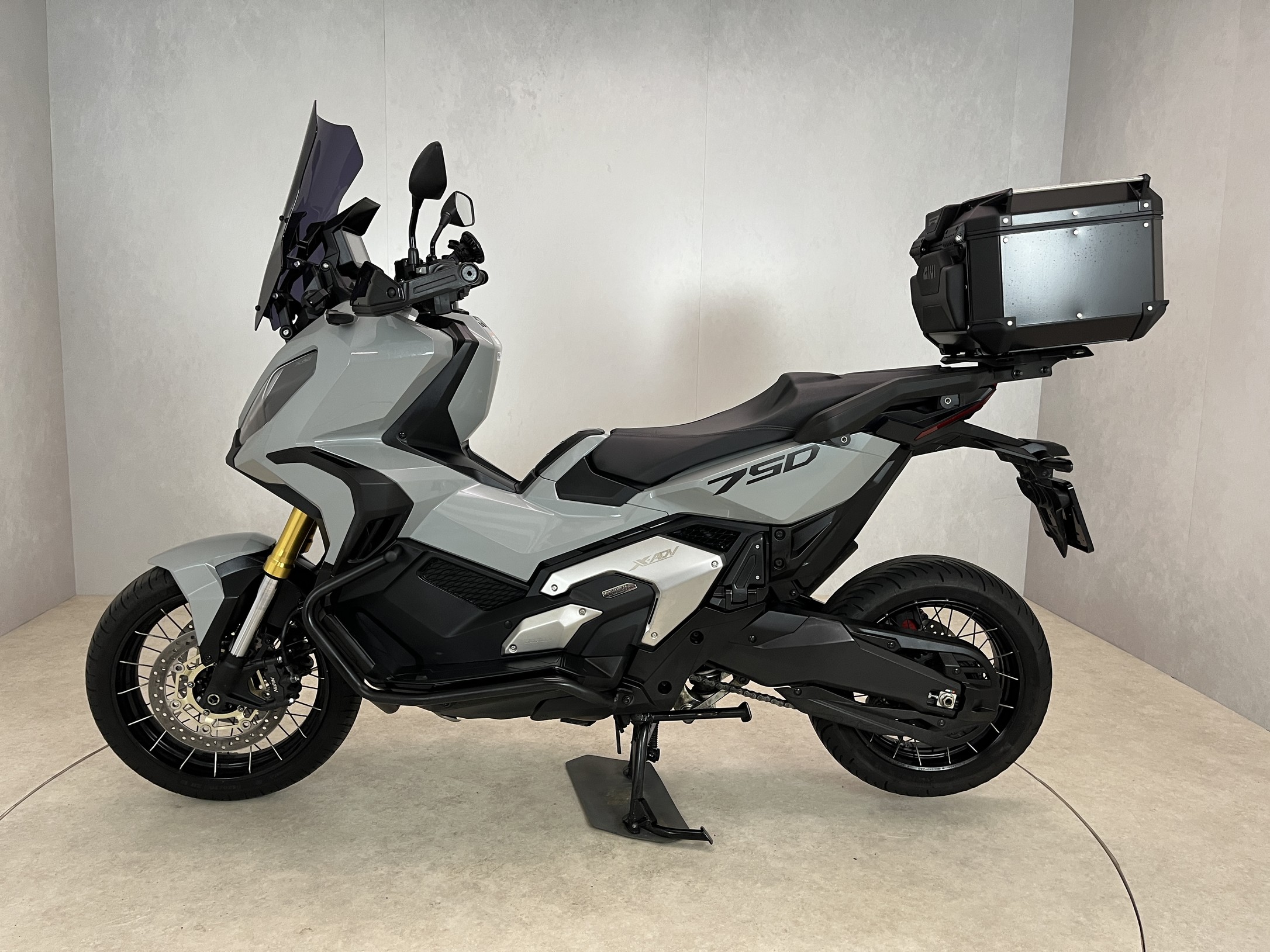 HONDA - X-ADV 750 ABS