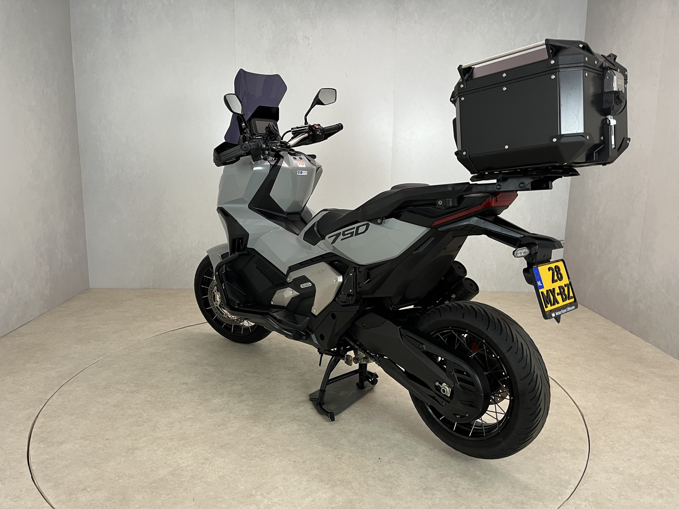 HONDA - X-ADV 750 ABS