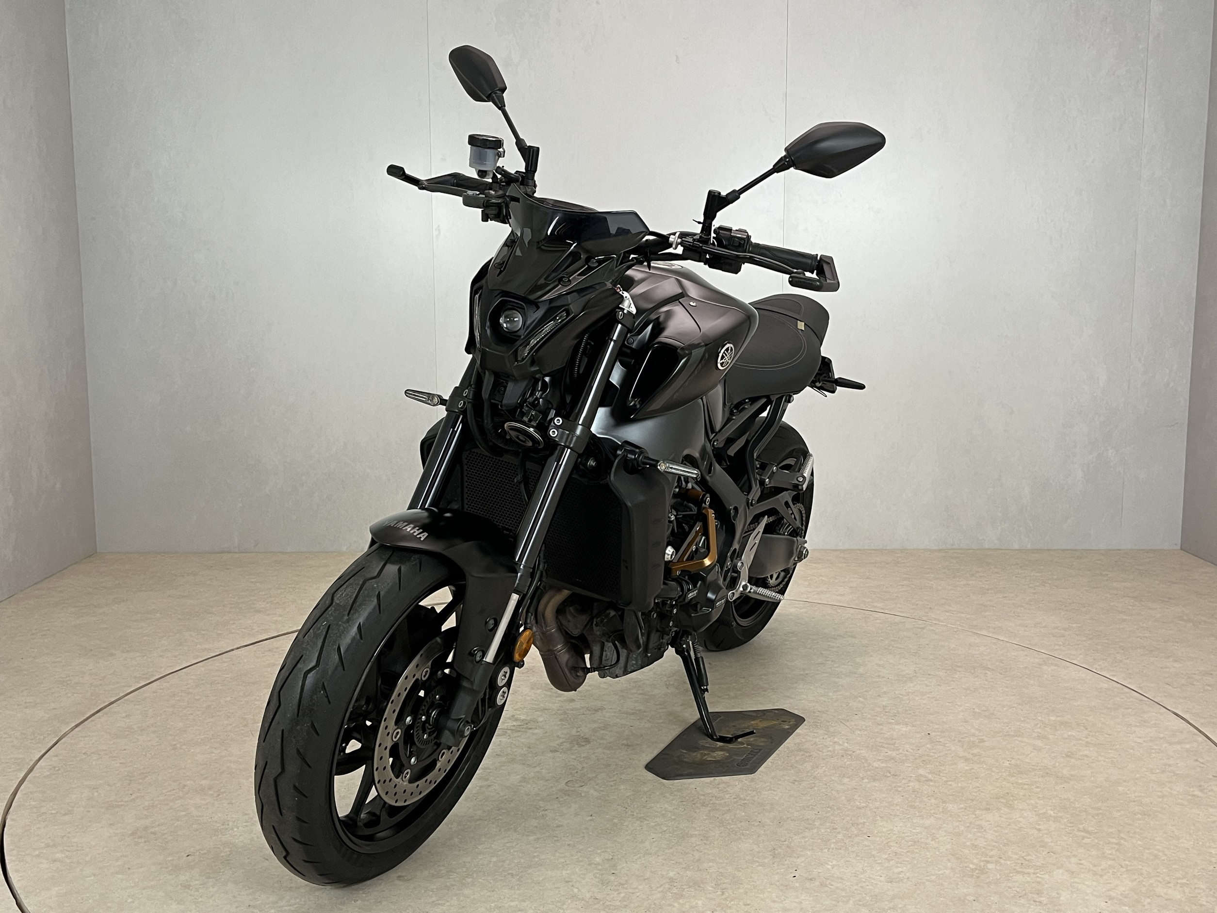 YAMAHA - MT 09 ABS