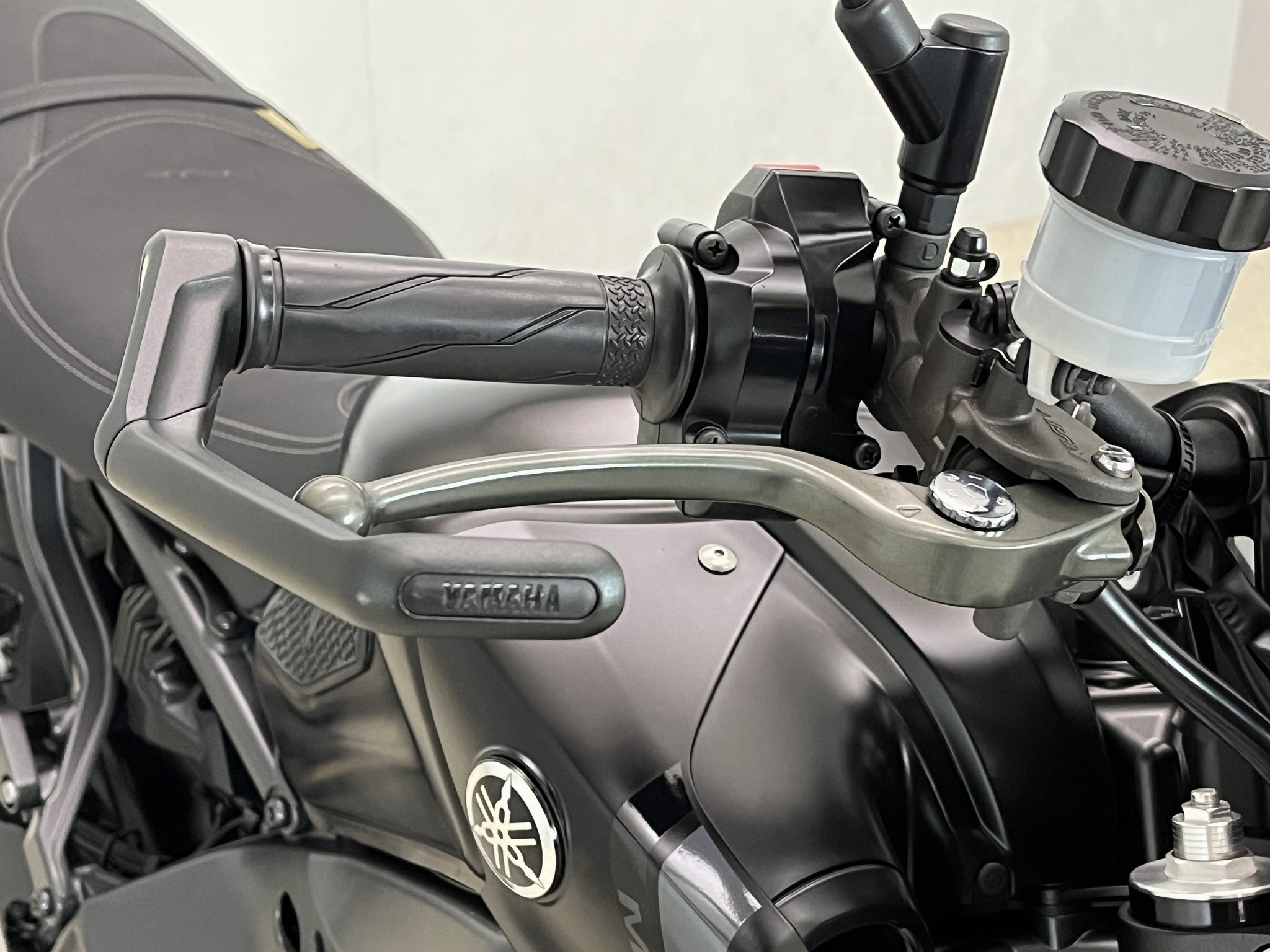 YAMAHA - MT 09 ABS