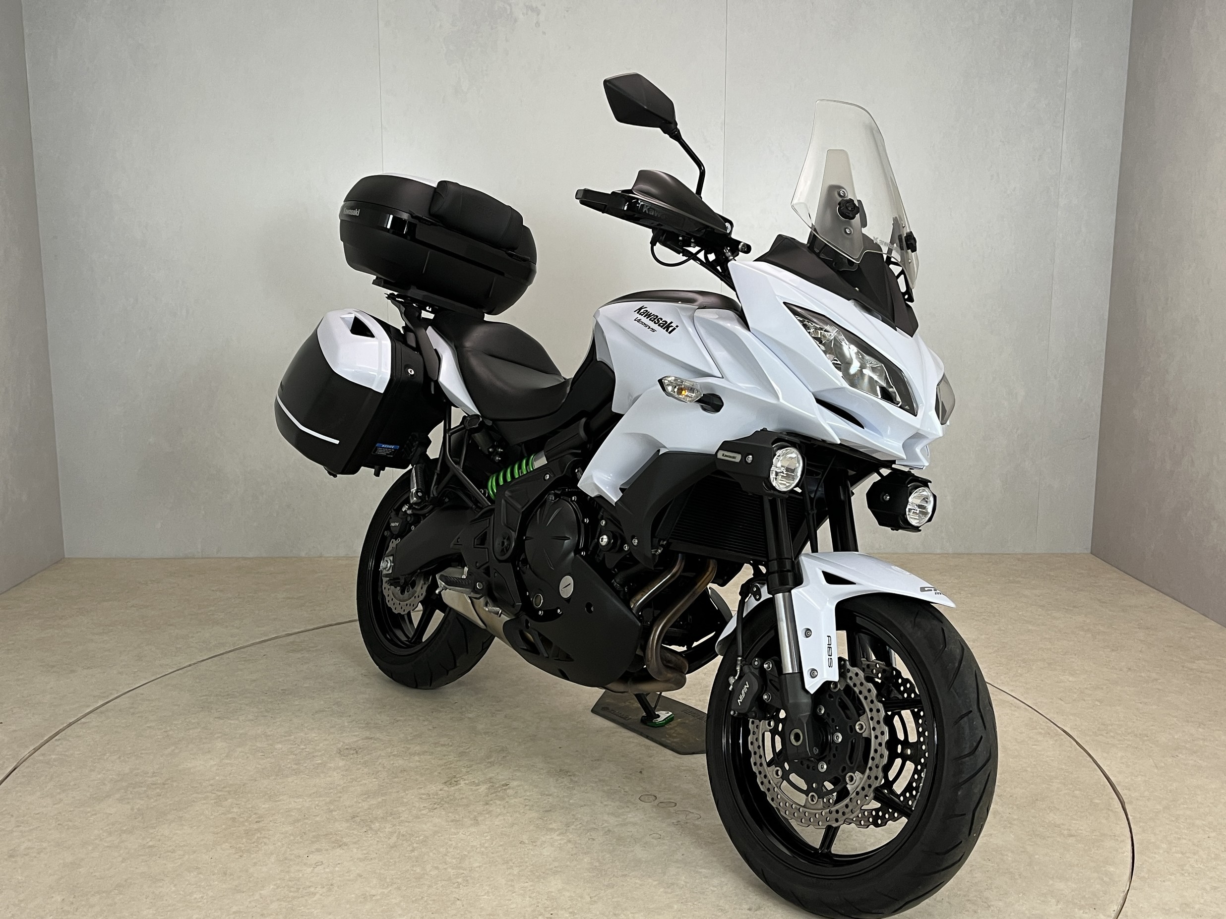 KAWASAKI - VERSYS 650 GRAND TOURER