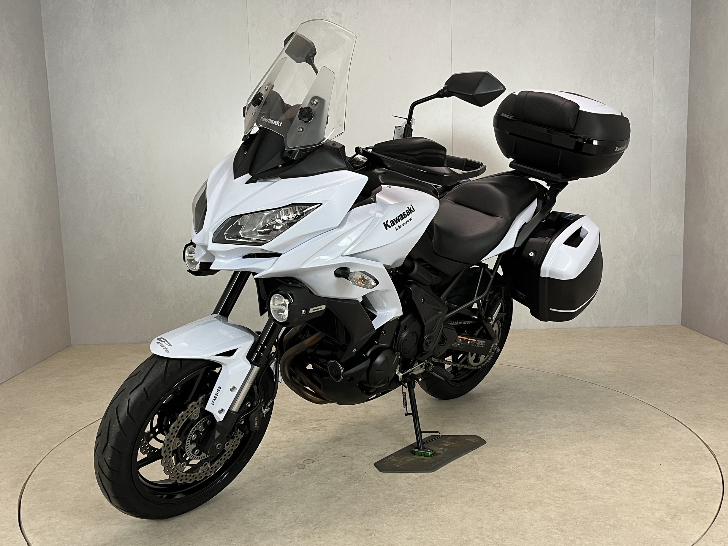 KAWASAKI - VERSYS 650 GRAND TOURER