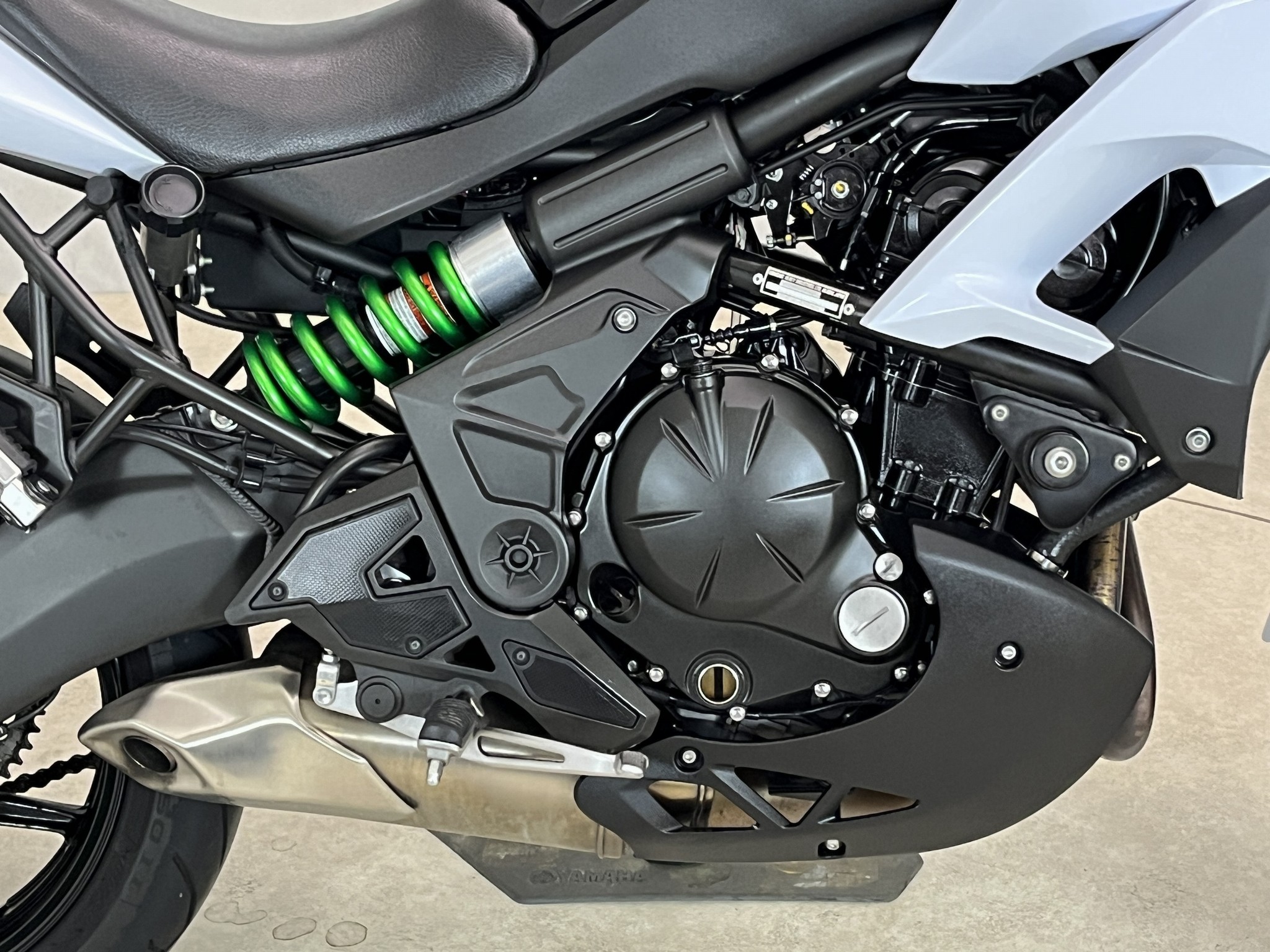 KAWASAKI - VERSYS 650 GRAND TOURER