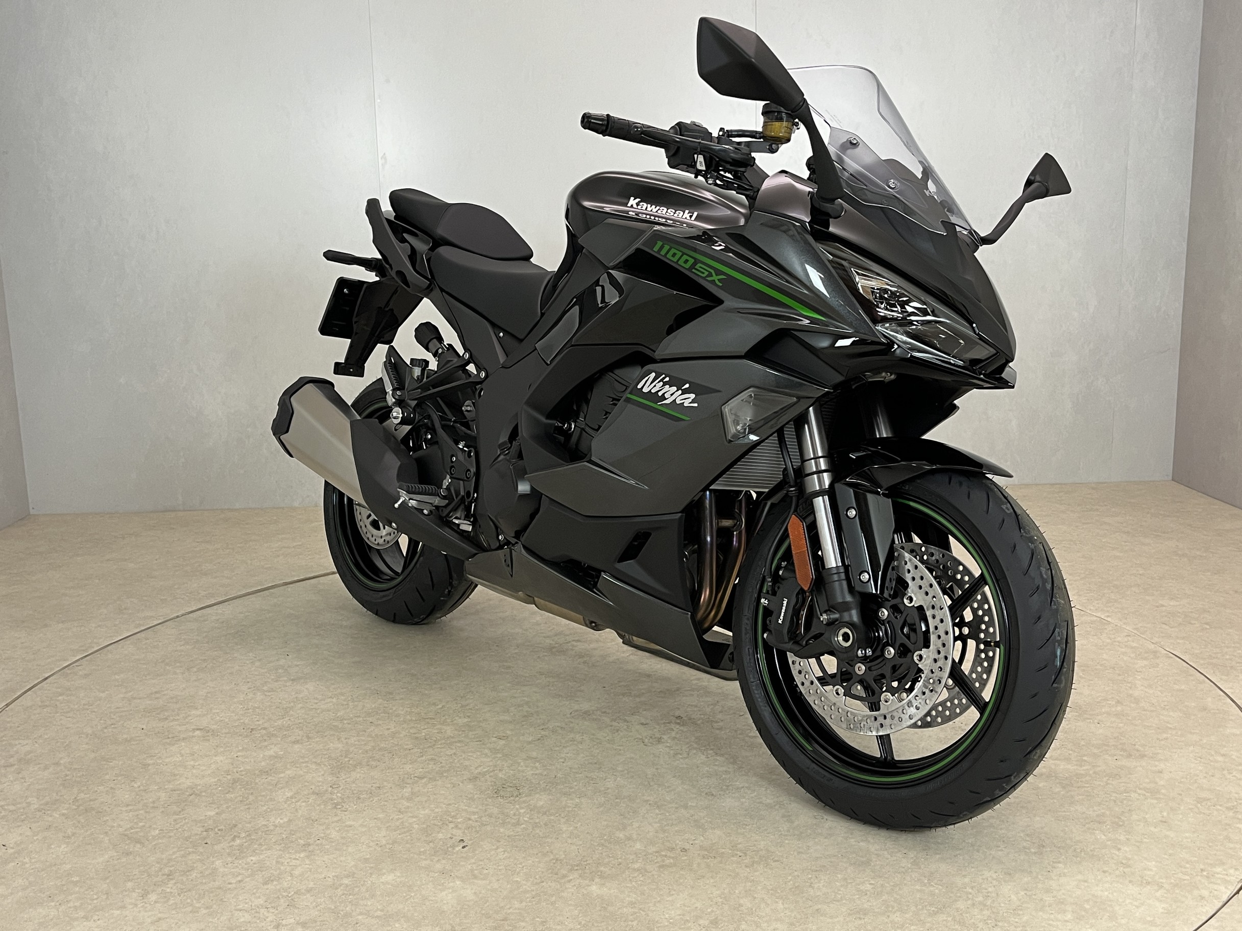 KAWASAKI - Ninja 1100SX