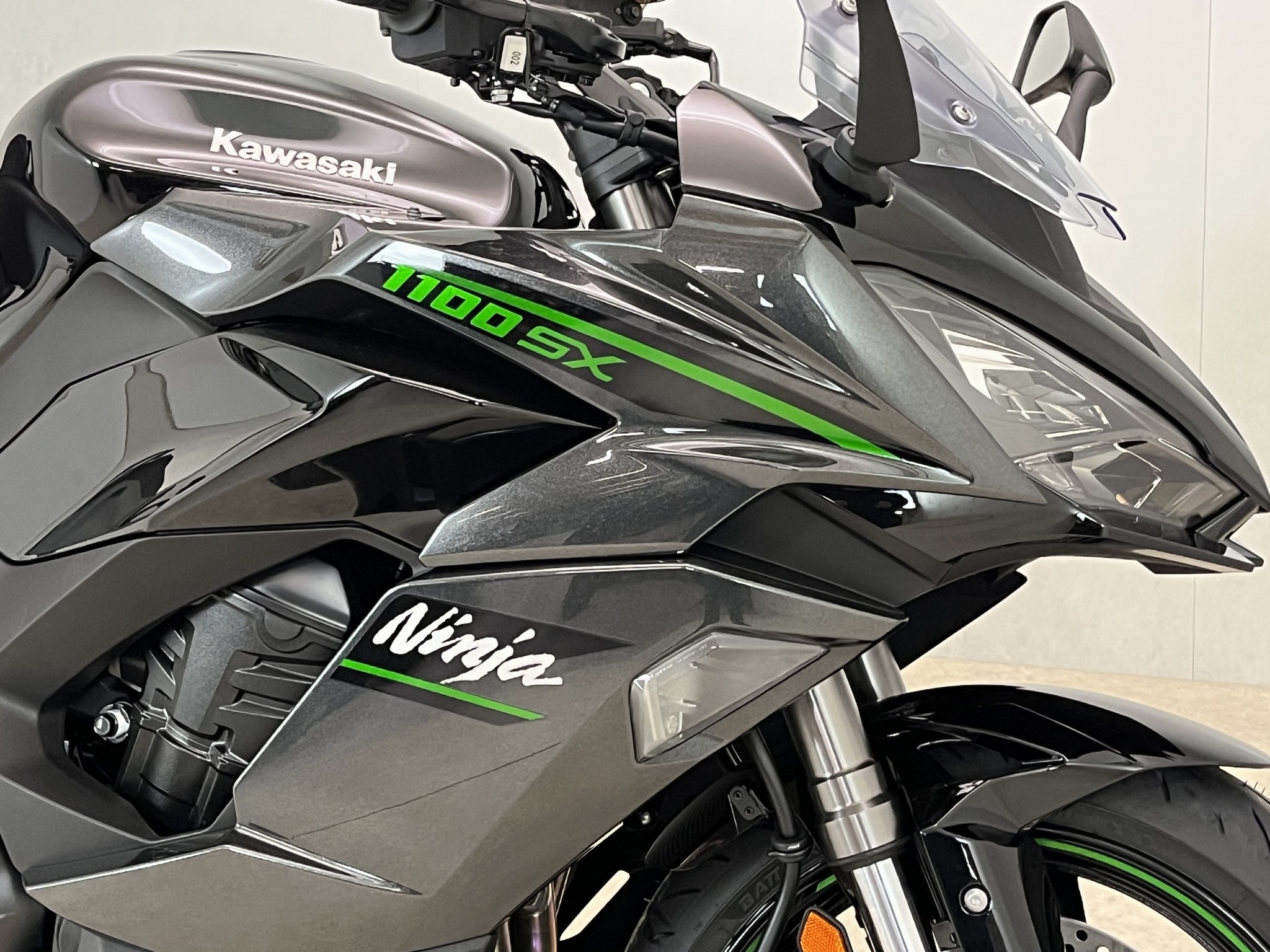 KAWASAKI - Ninja 1100SX