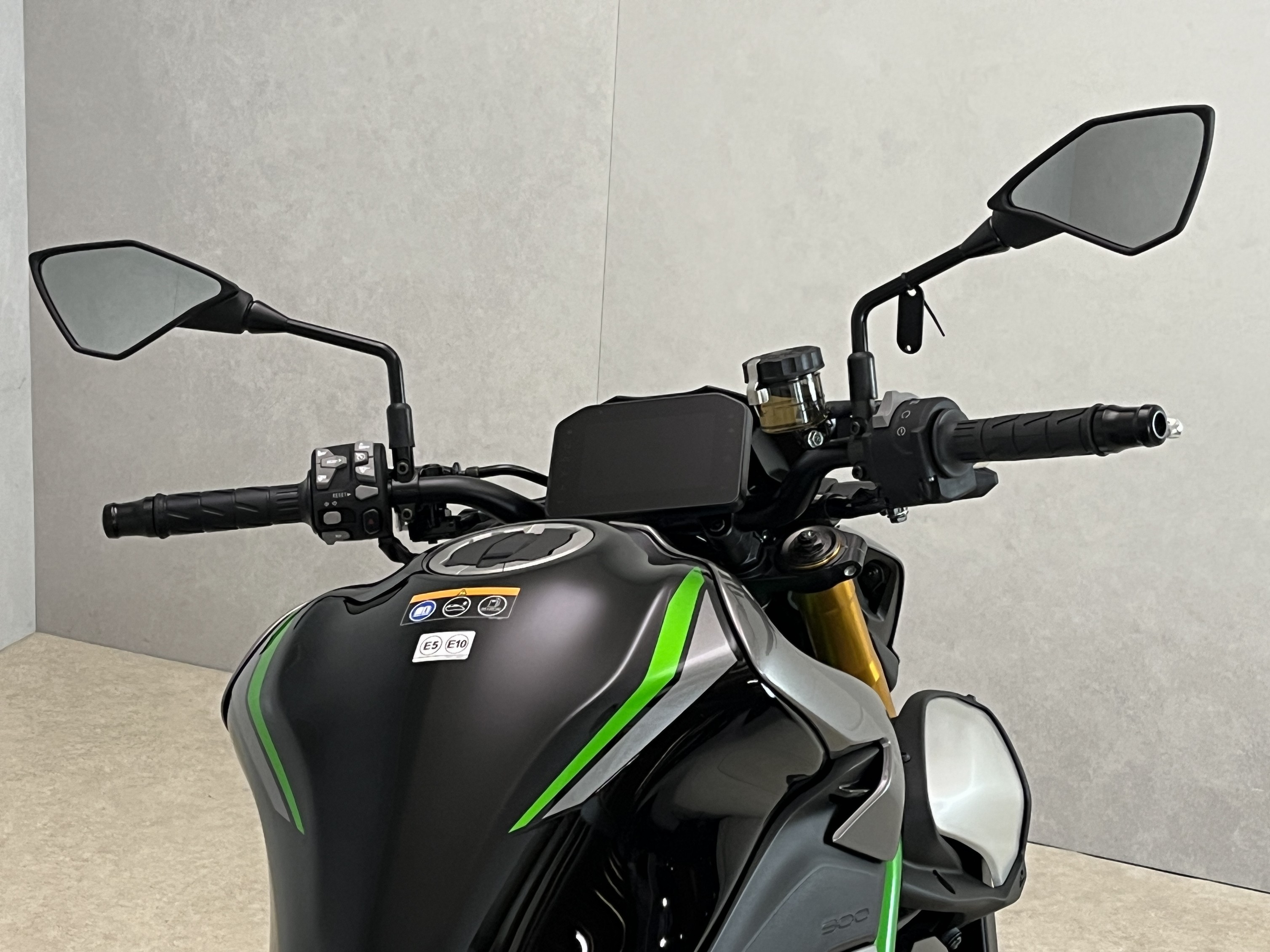 KAWASAKI - Z 900SE