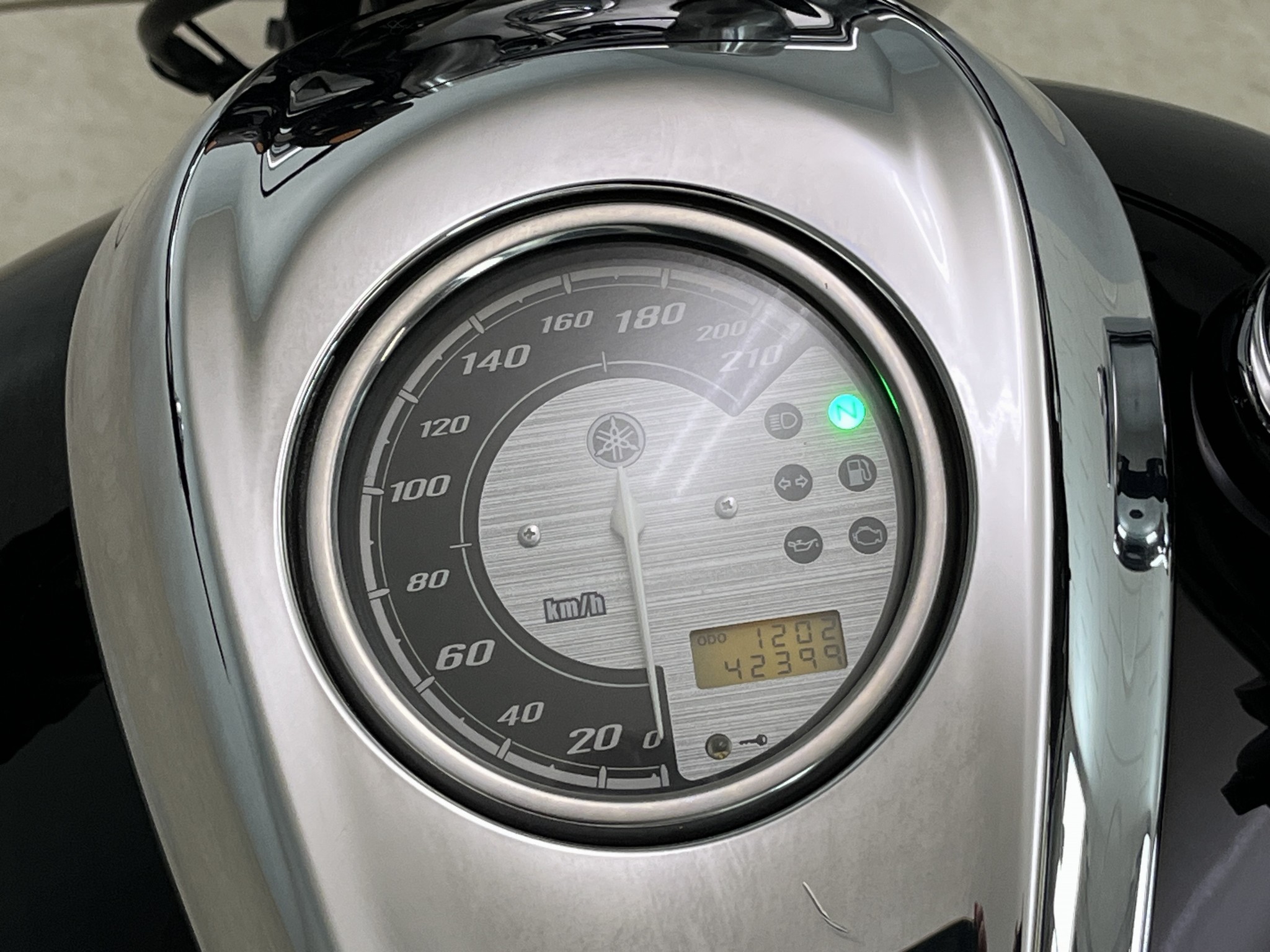 YAMAHA - XVS 950 A