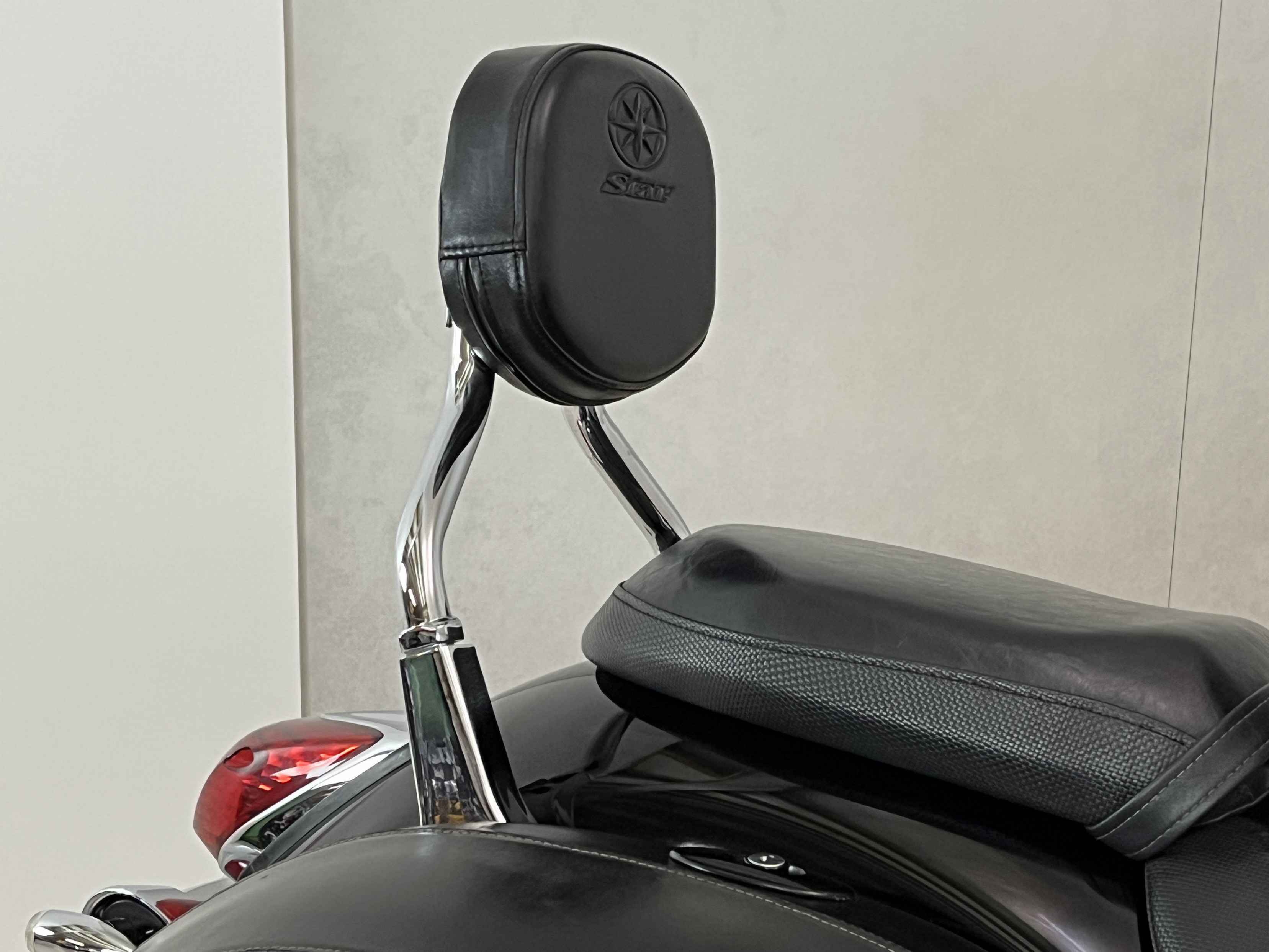 YAMAHA - XVS 950 A