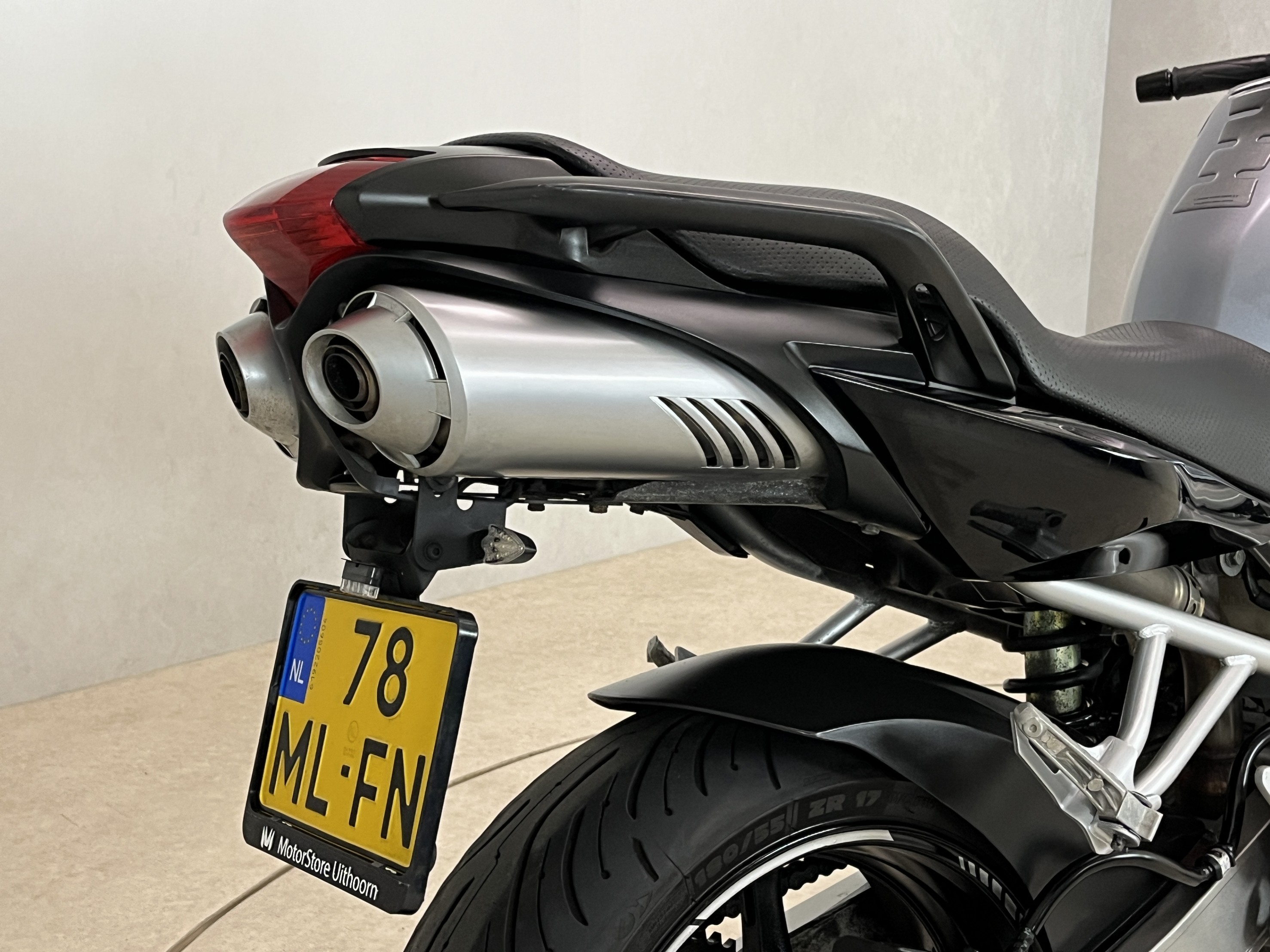 YAMAHA - FZ6 N