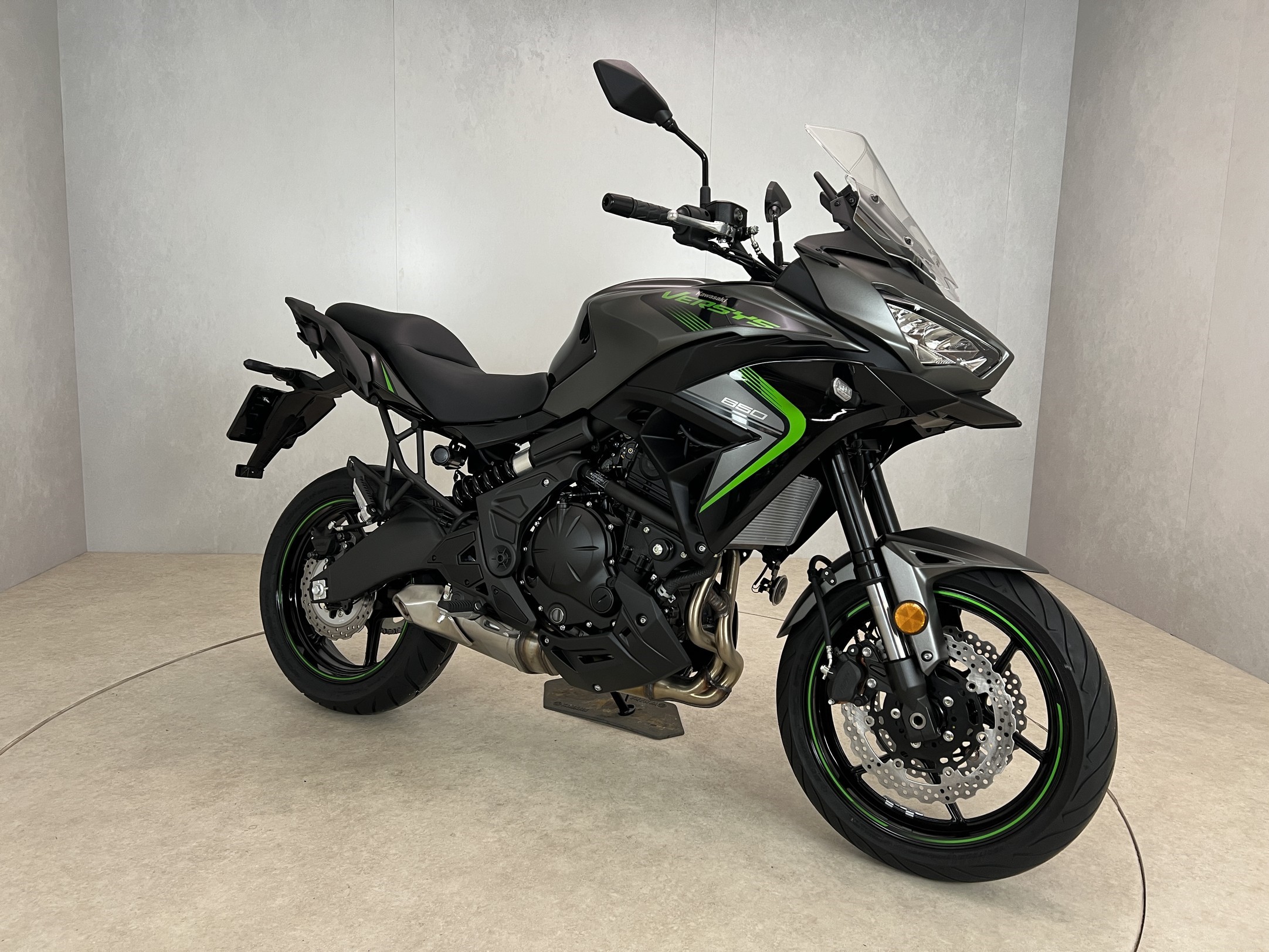 KAWASAKI - VERSYS 650