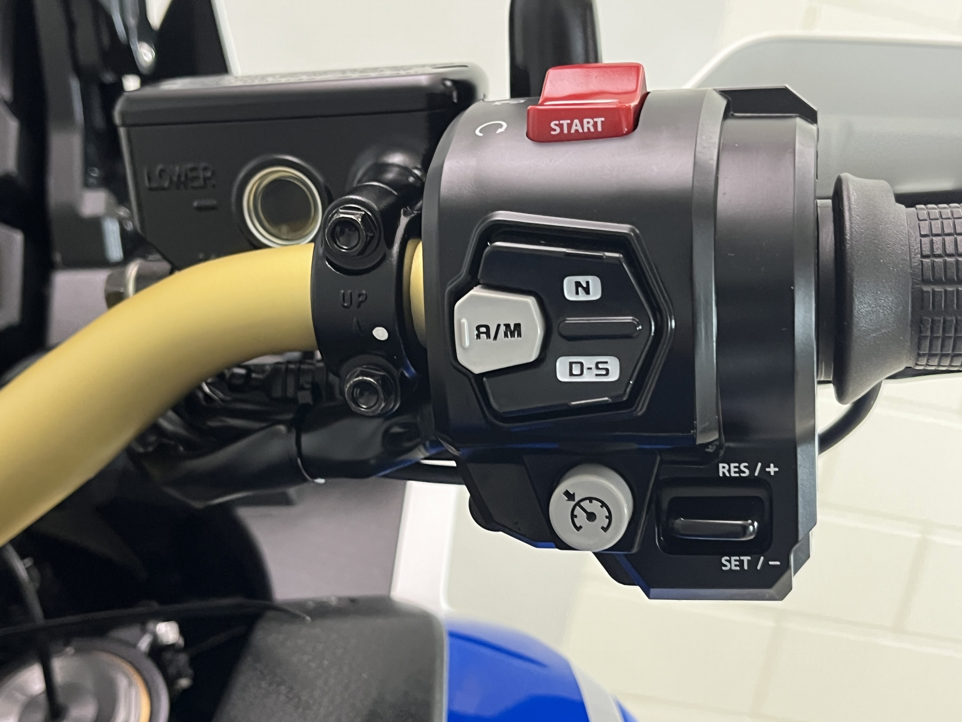 HONDA - CRF 1100 AFRICA TWIN ADVENTURE