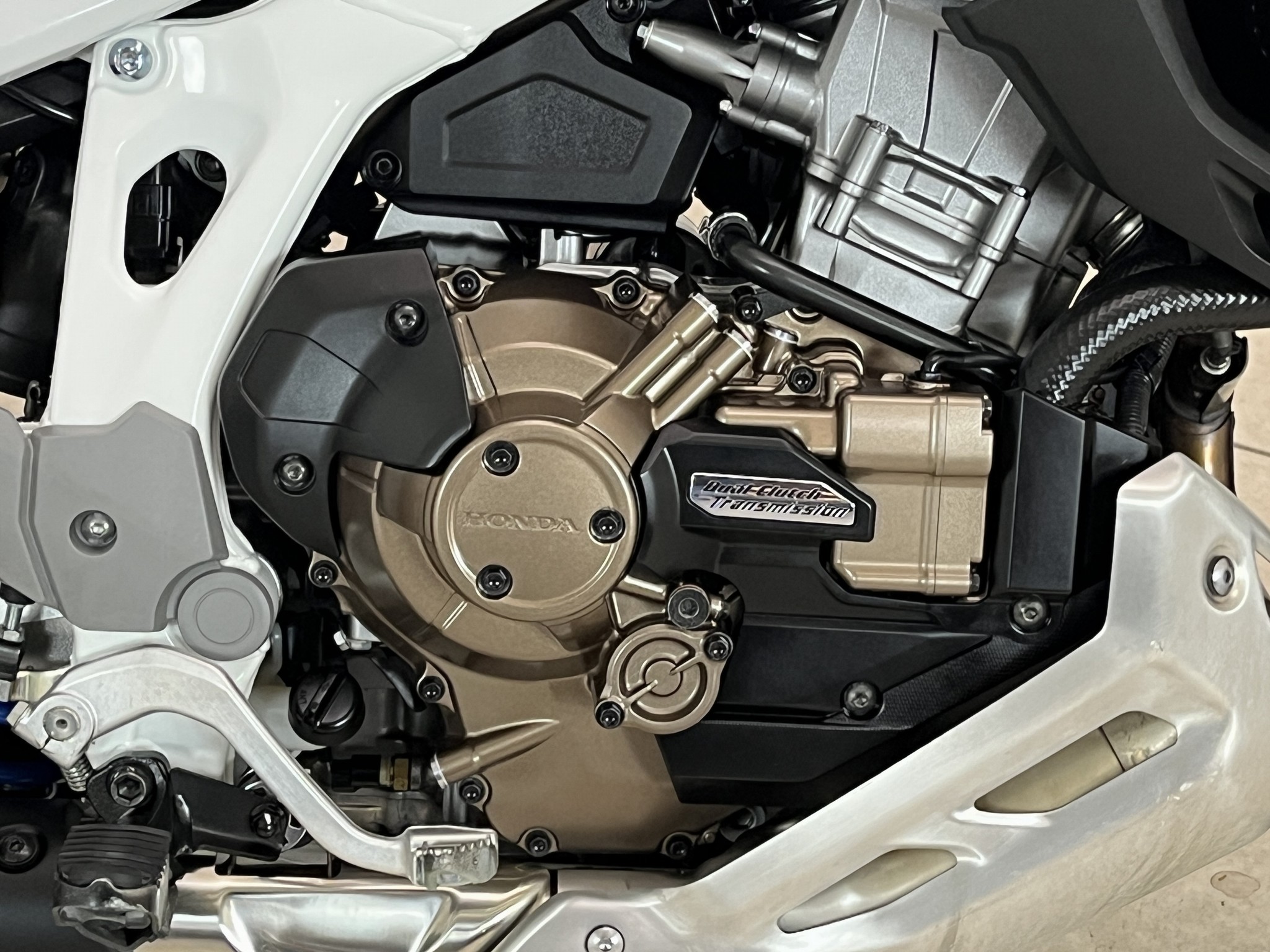 HONDA - CRF 1100 AFRICA TWIN ADVENTURE