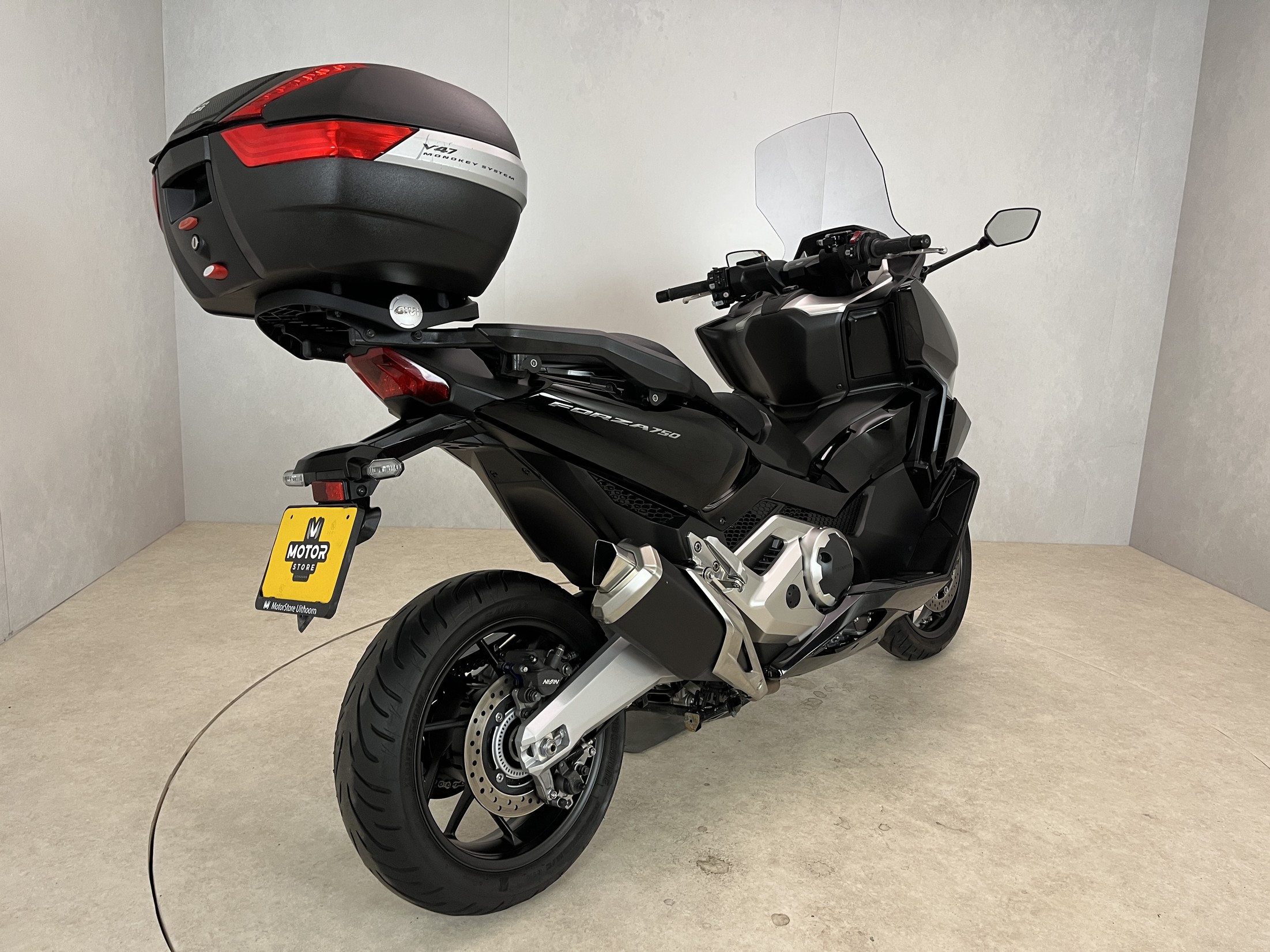 HONDA - FORZA 750