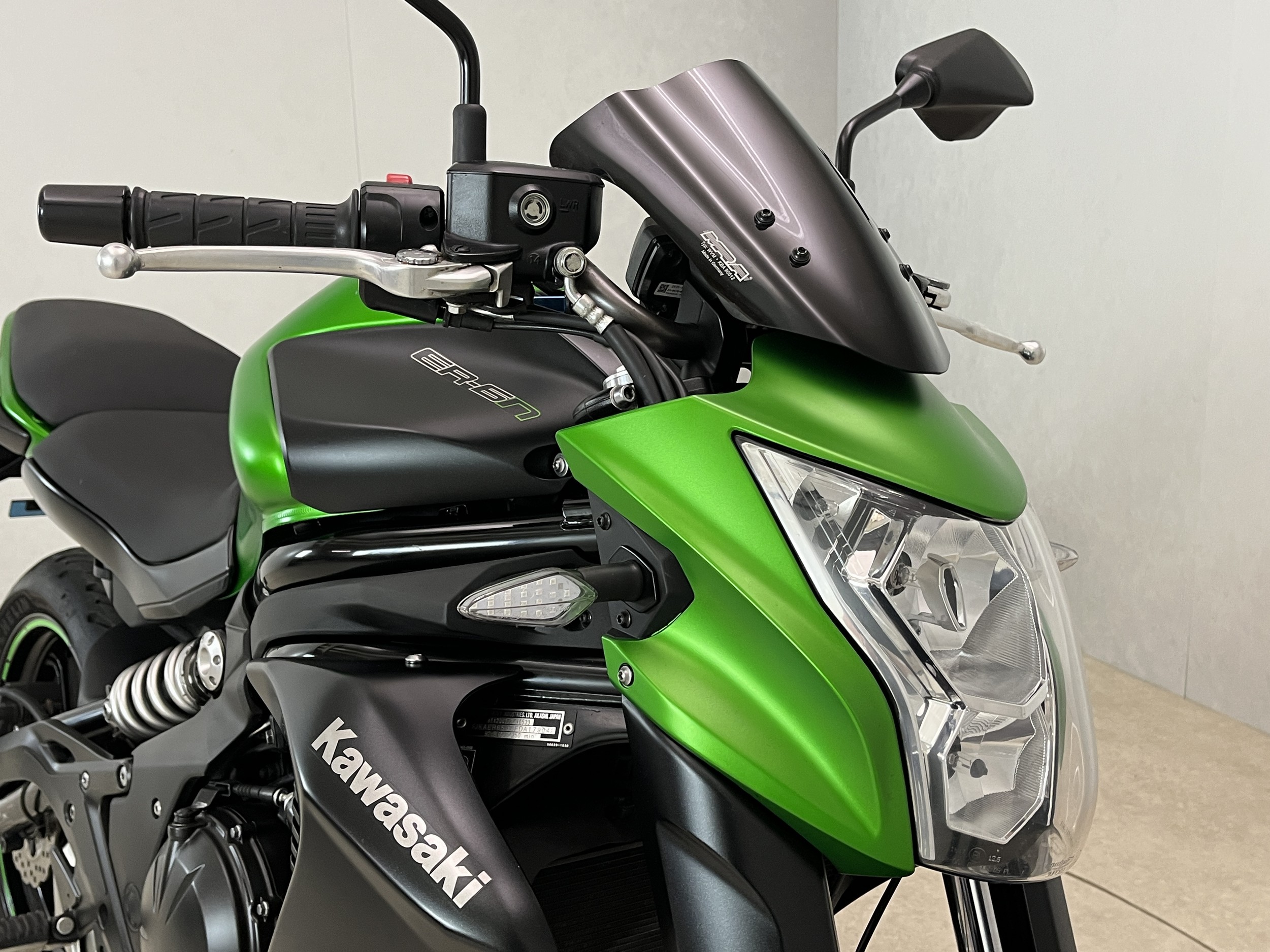 KAWASAKI - ER 6N ABS