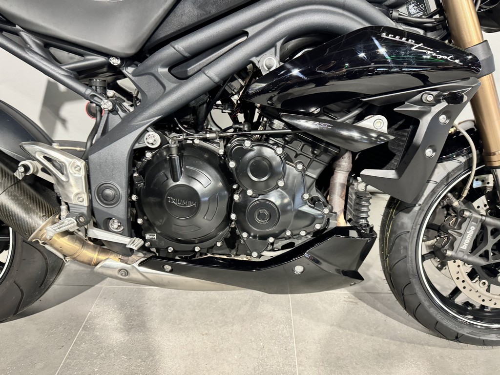 TRIUMPH - SPEED TRIPLE 1050