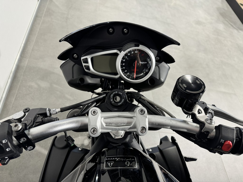 TRIUMPH - SPEED TRIPLE 1050