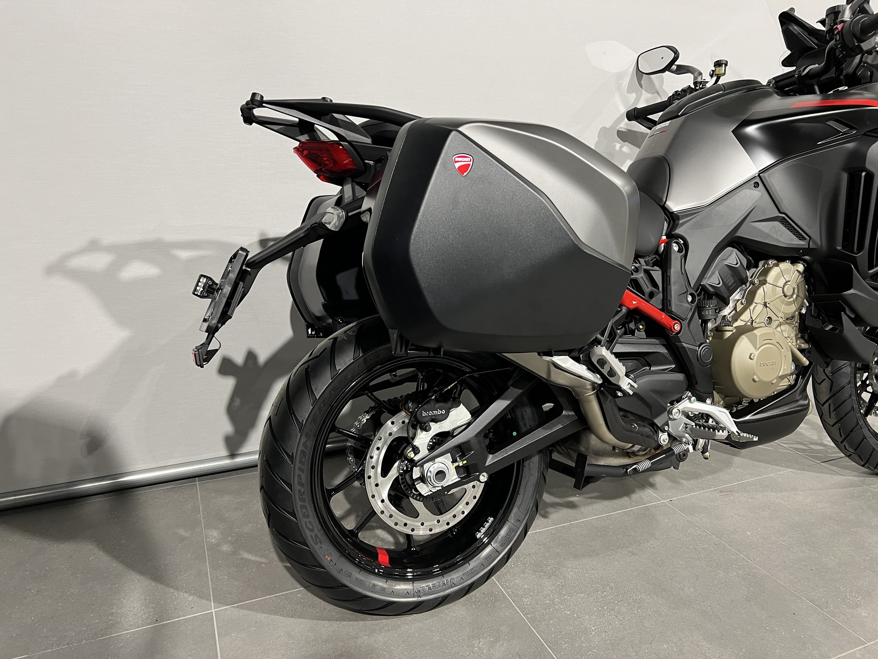 Te Koop DUCATI MULTISTRADA V4 GRAND TOUR BikeNet