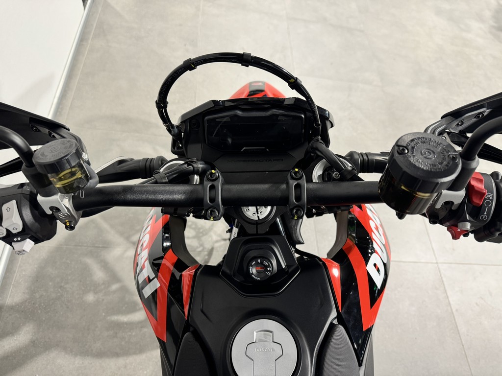 DUCATI - HYPERMOTARD 698 RVE