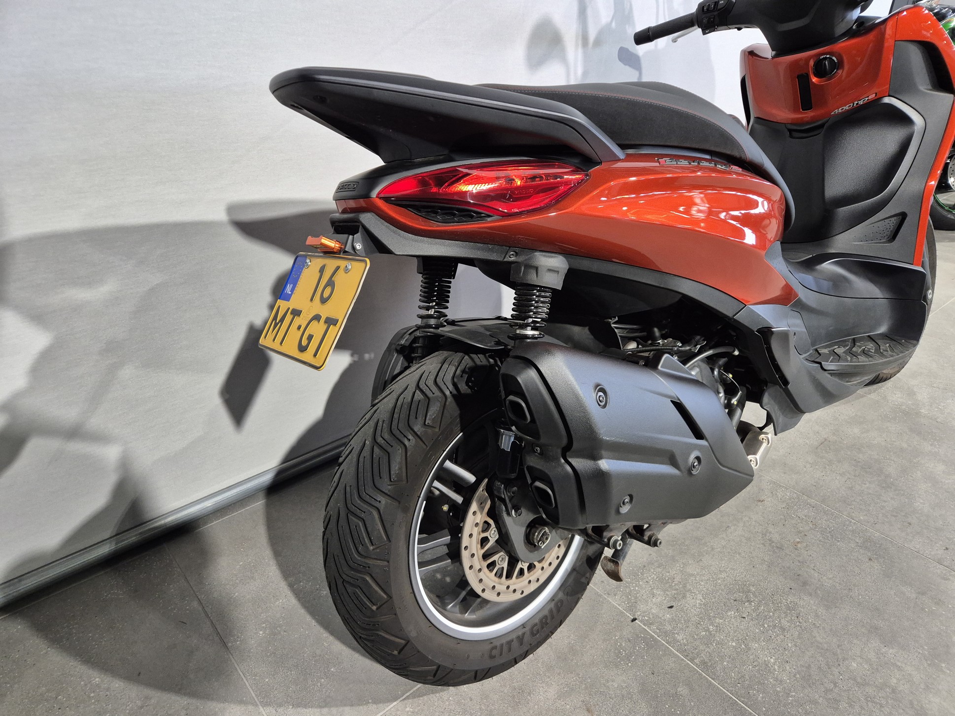 PIAGGIO - BEVERLY 400 S